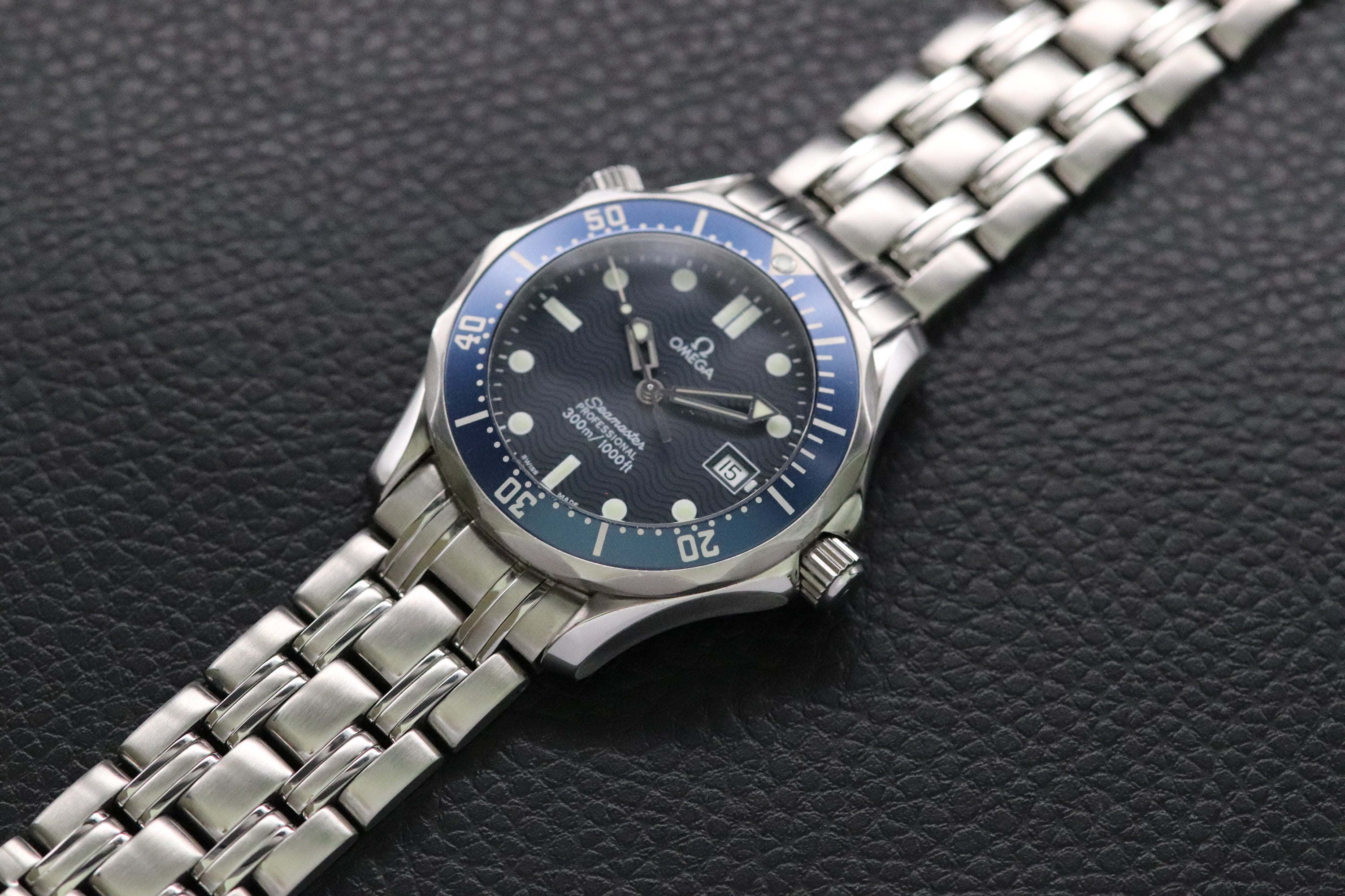 Omega Seamaster 300 2561.80 Blue Dial 1998