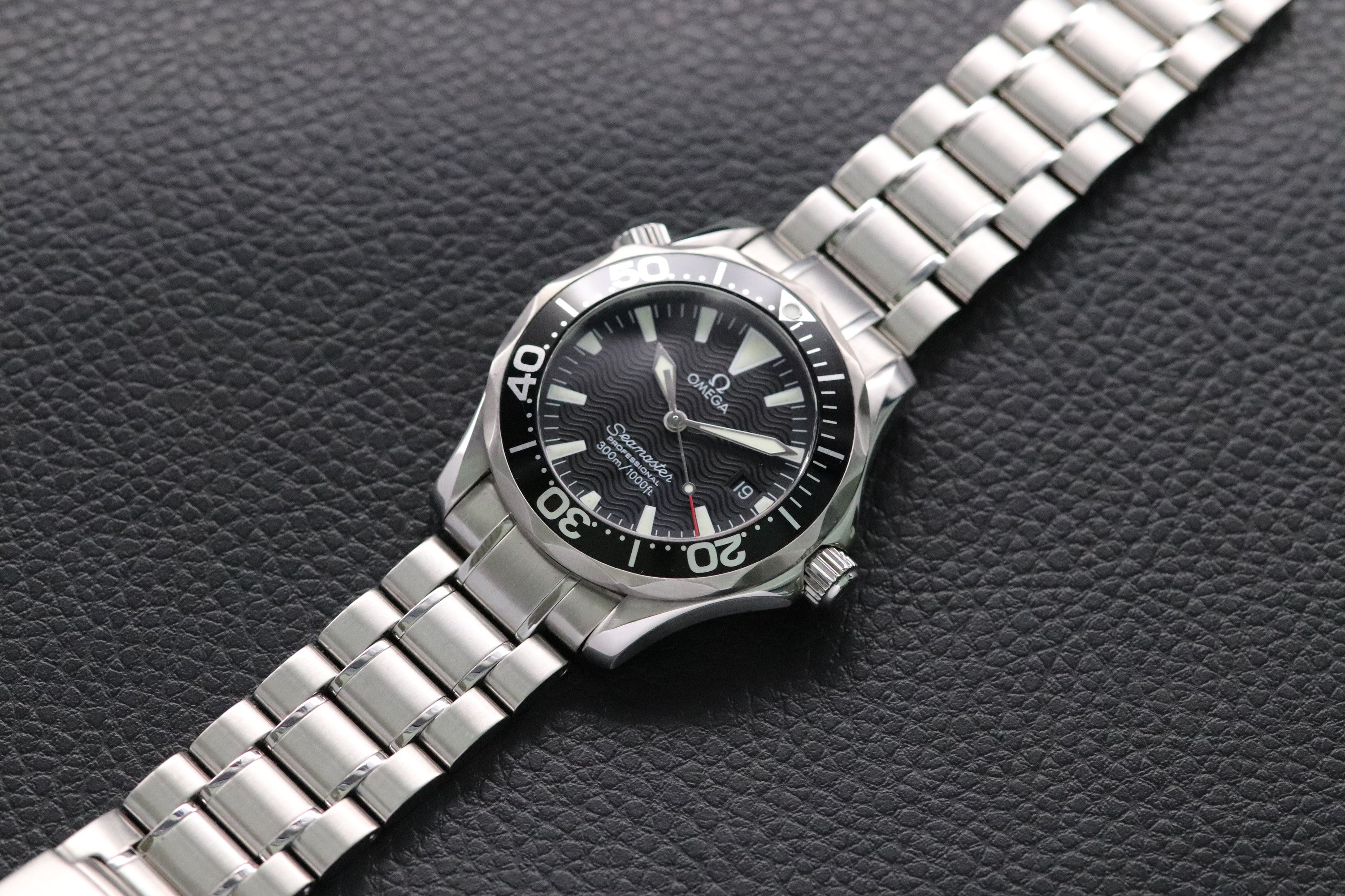 Omega Seamaster 300 2262.50 Black Dial 1998