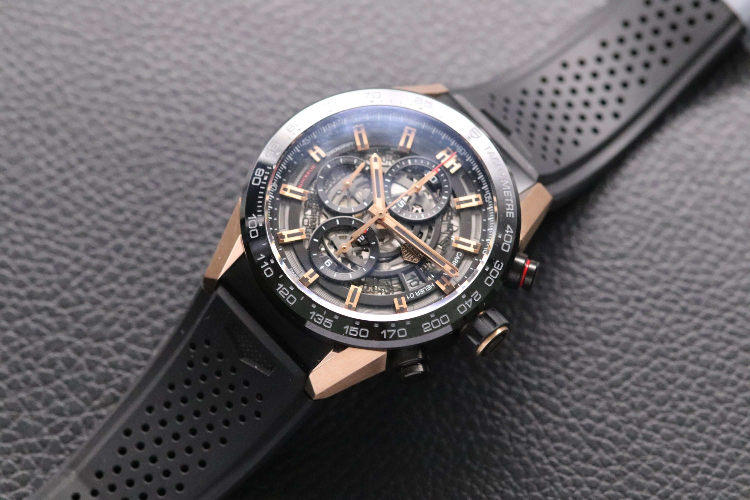 Tag Heuer Carrera Calibre Heuer 01 CAR205A.FT6087 Fullset 2020 Box+Papers