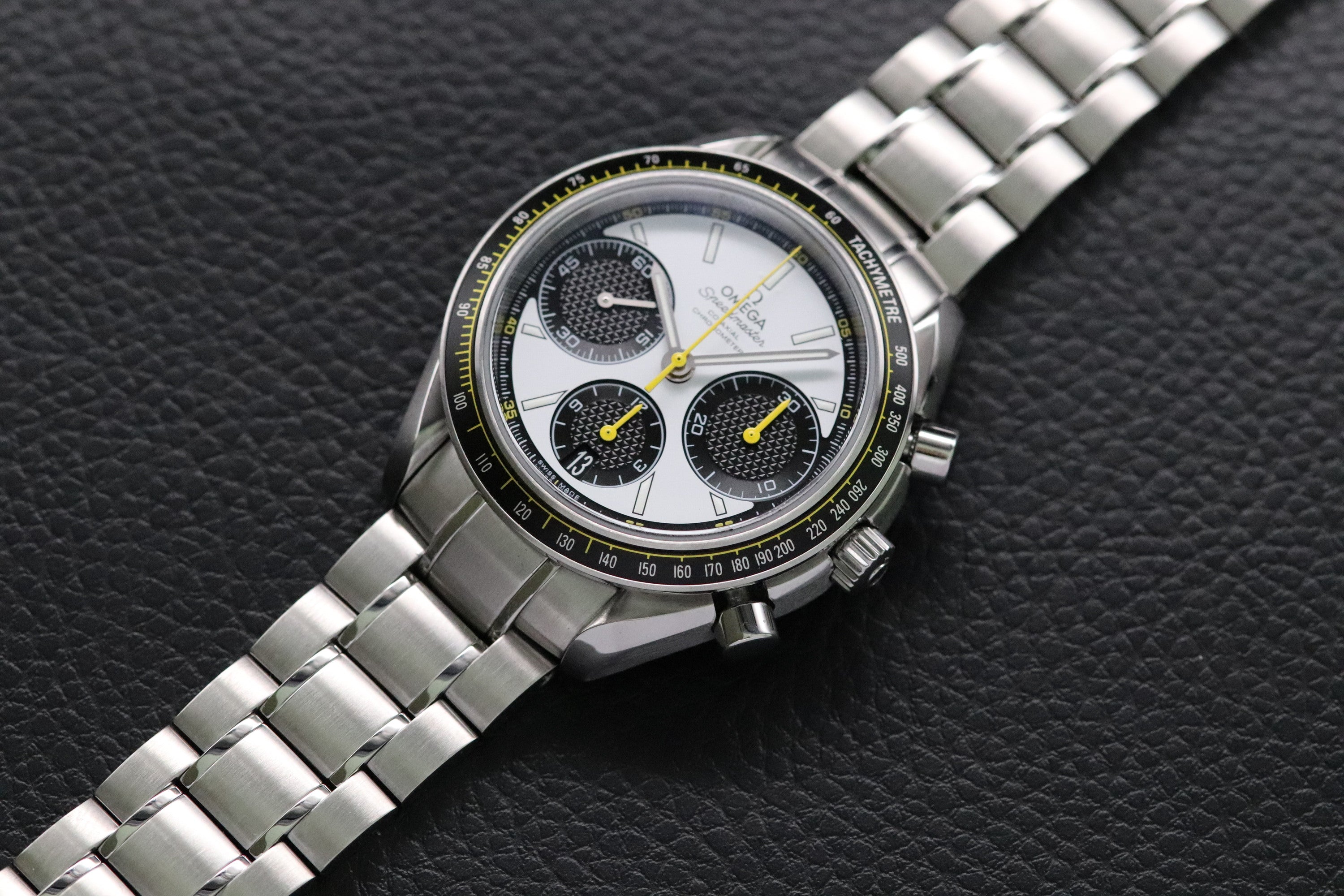 Omega Speedmaster Racing 326.30.40.50.04.001 Fullset 2023 Box+Papers