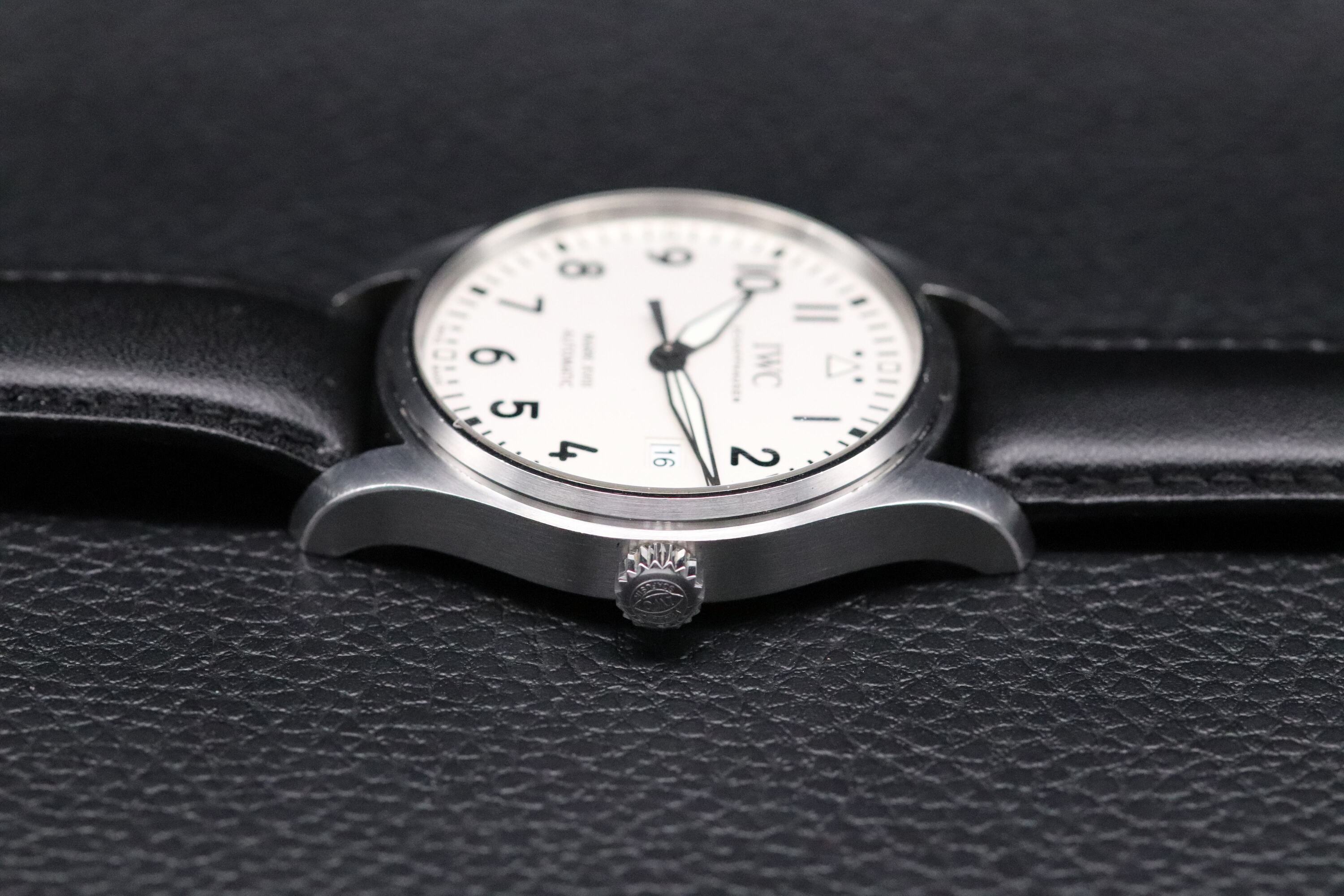 IWC Mark XVIII Pilot IW327002 Papers 2017