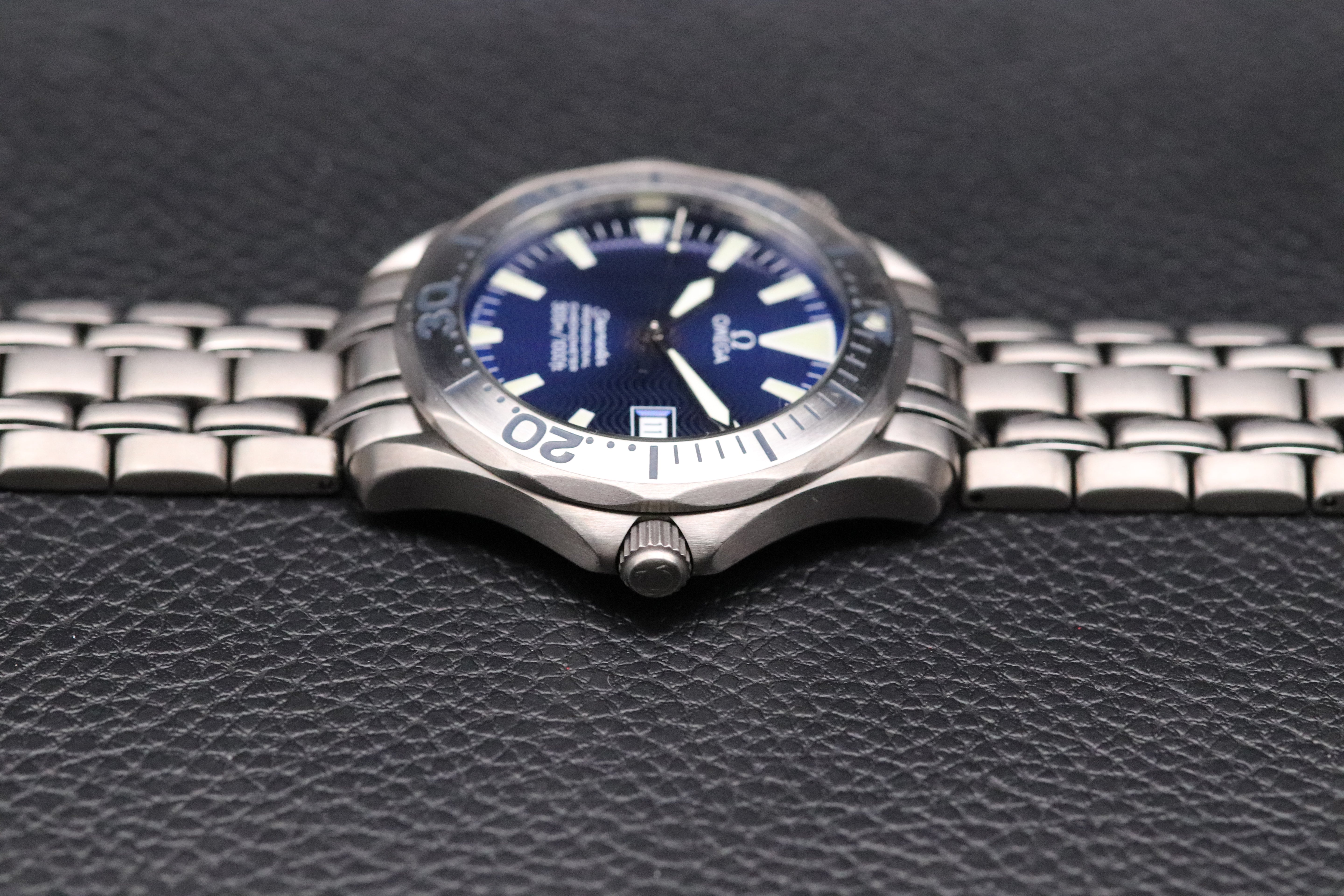 Omega Seamaster 2231.80 Blue Dial 1999