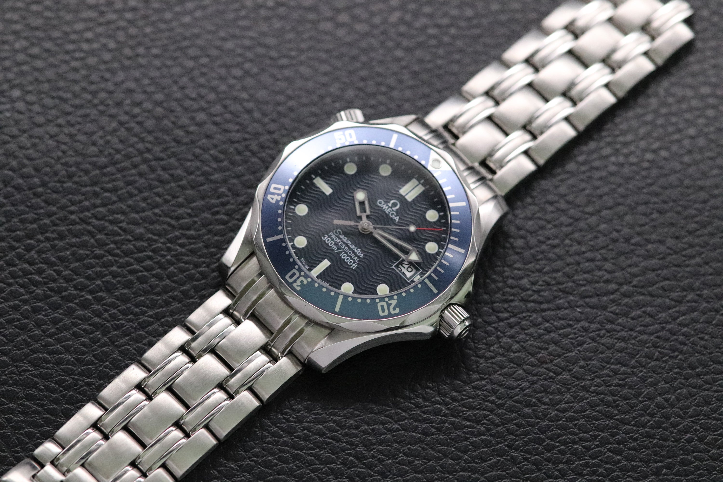 Omega Seamaster 300 2561.80 Blue Dial 2008 Paper