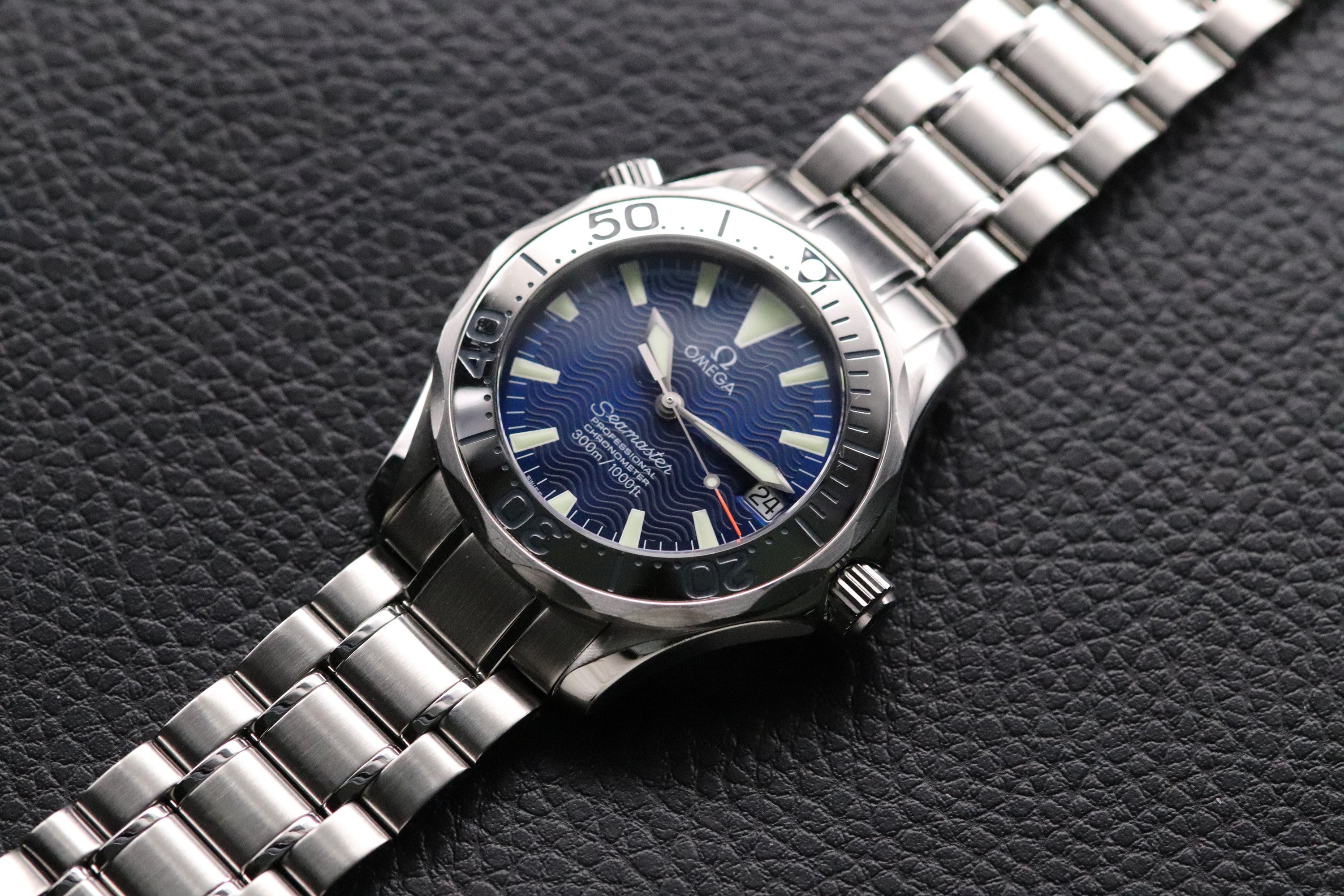 Omega Seamaster 300 2253.80 Papers