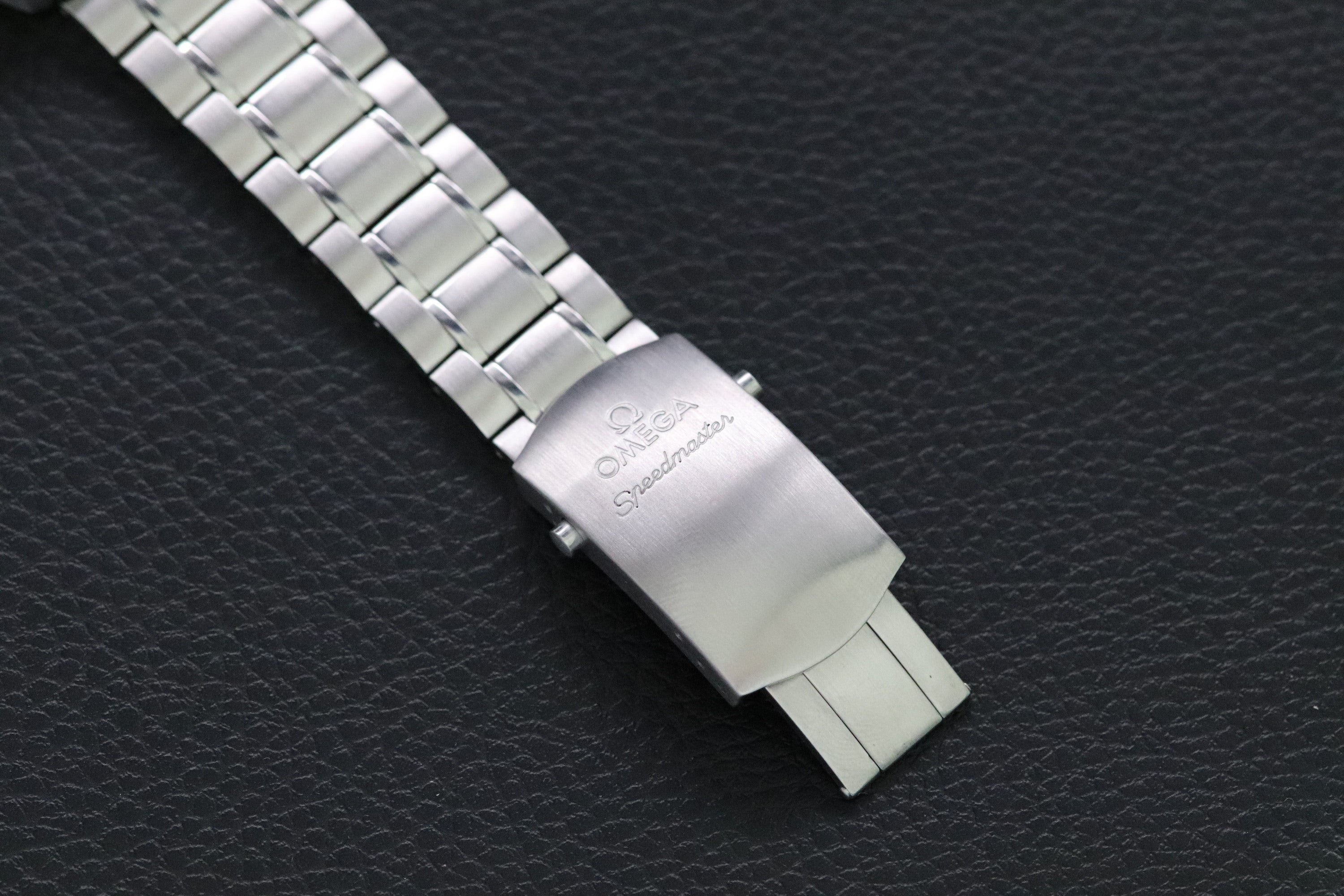 Omega Speedmaster Triple Date 3220.50 Black Dial 2008