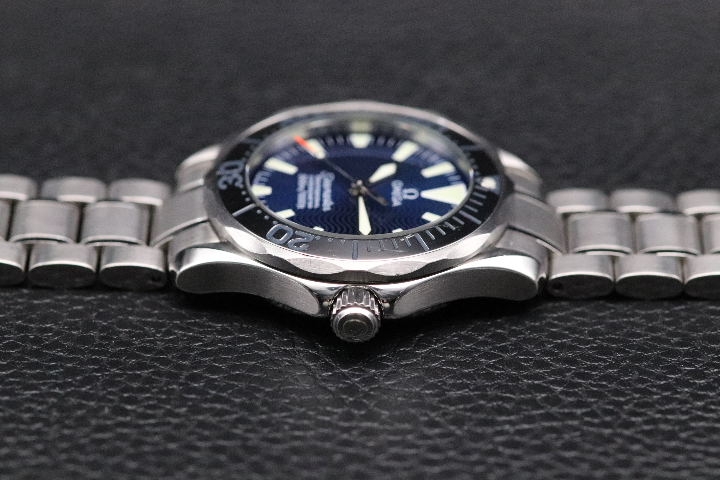 Omega Seamaster 300 2253.80 Papers