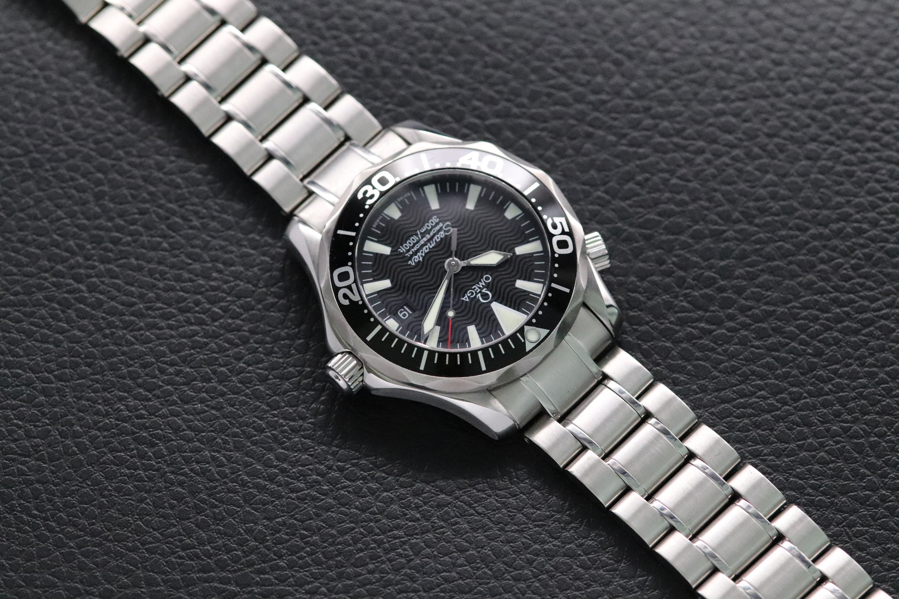 Omega Seamaster 300 2262.50 Black Dial 1998