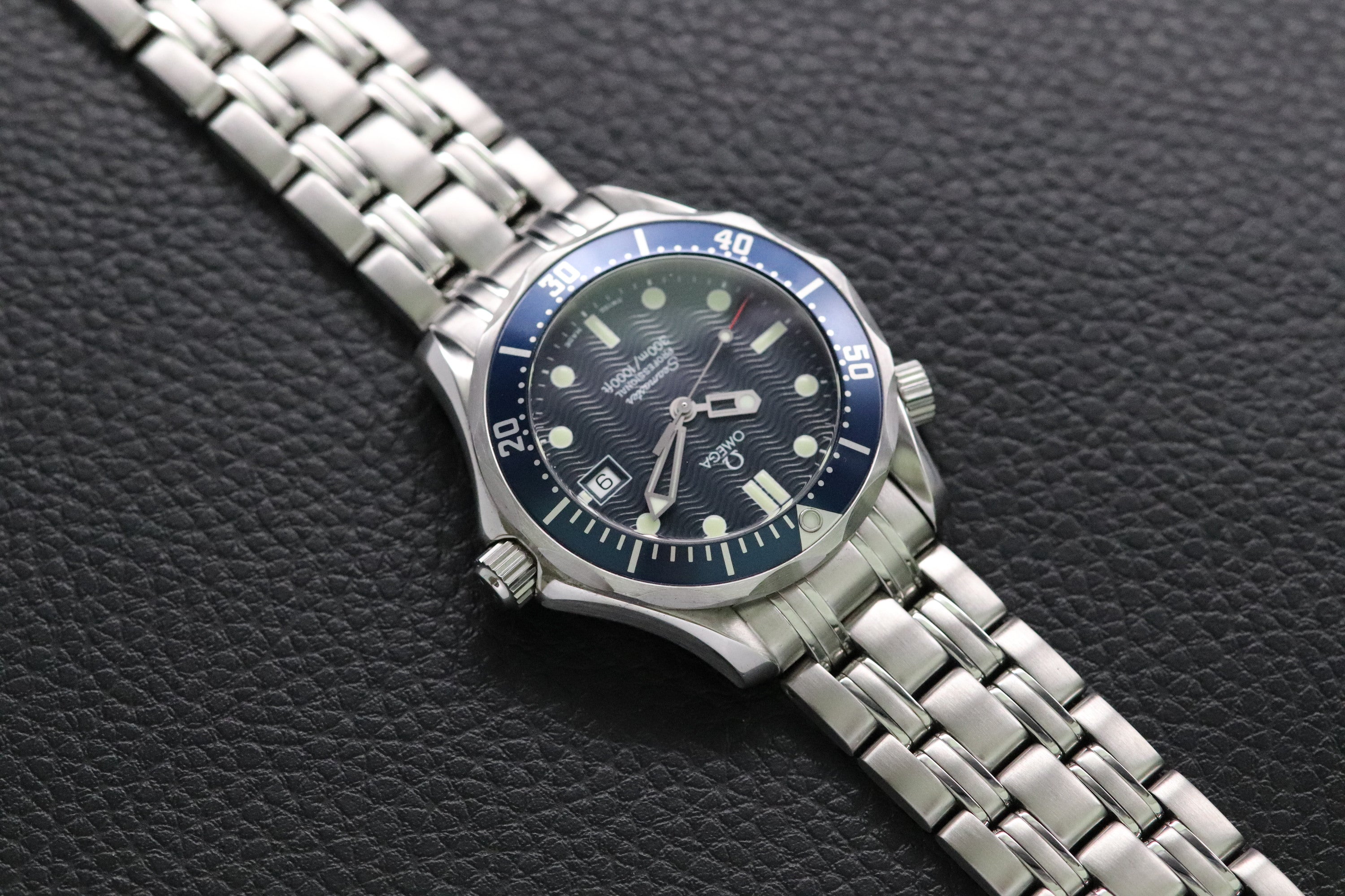 Omega Seamaster 300 2561.80 Blue Dial 1998