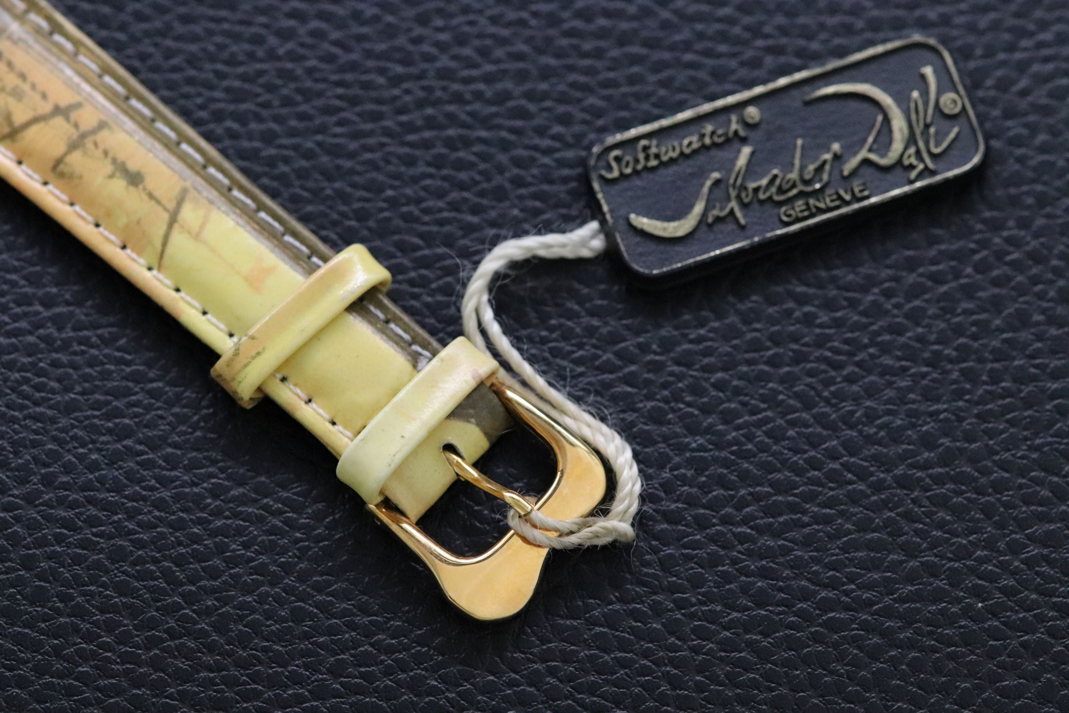 Exaequo Softwatch Salvador Dali Asymmetric 2024 Crash