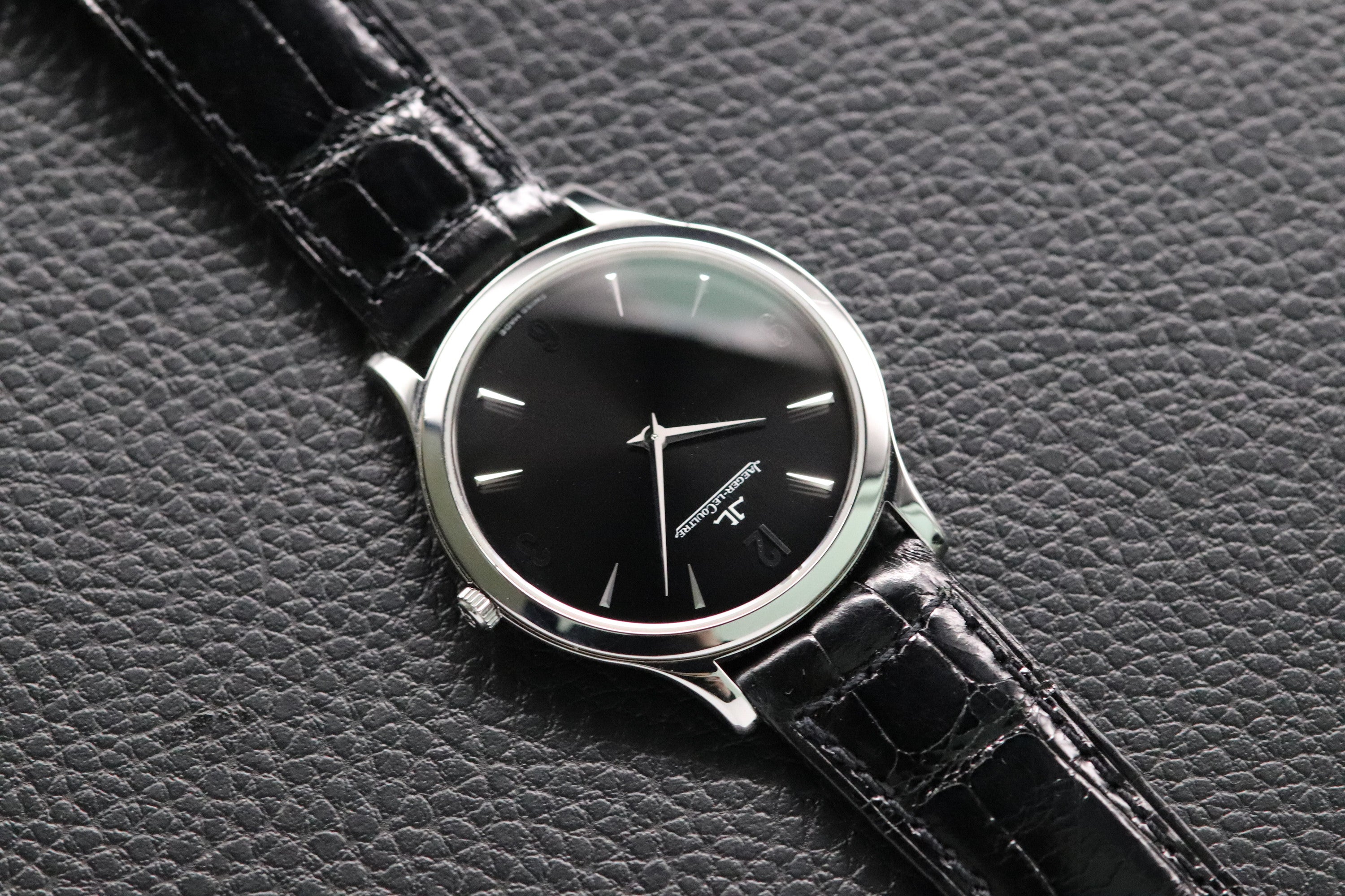 Jaeger-LeCoultre Master Ultra Thin 145.8.79.S Black Dial 2000