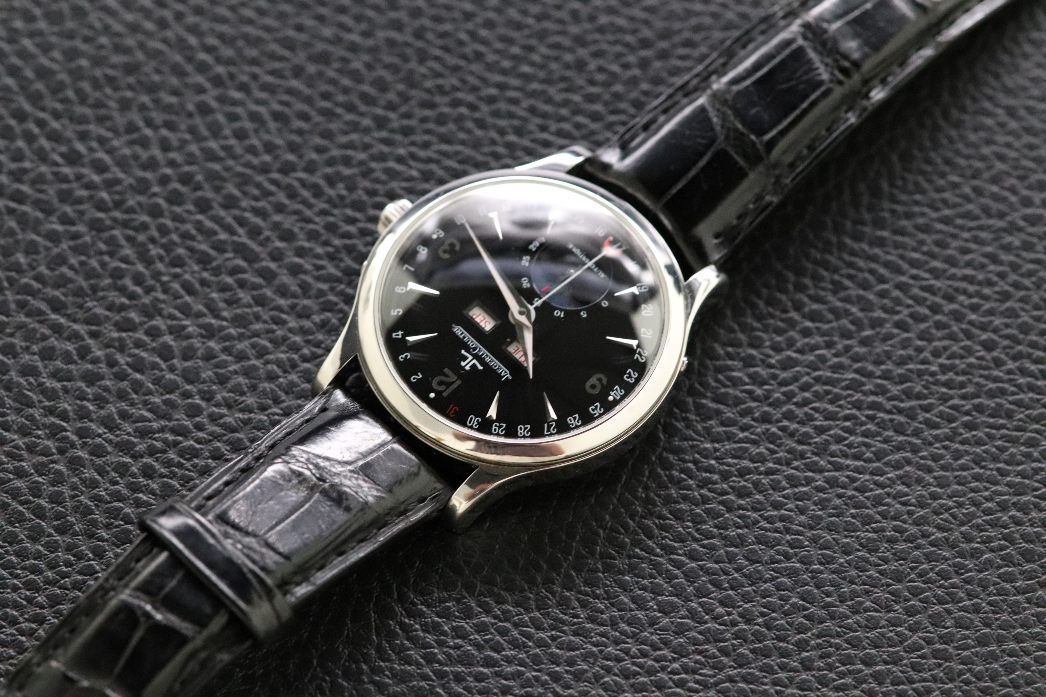 Jaeger-LeCoultre Master Calendar Moon 140.8.98.S Glass back