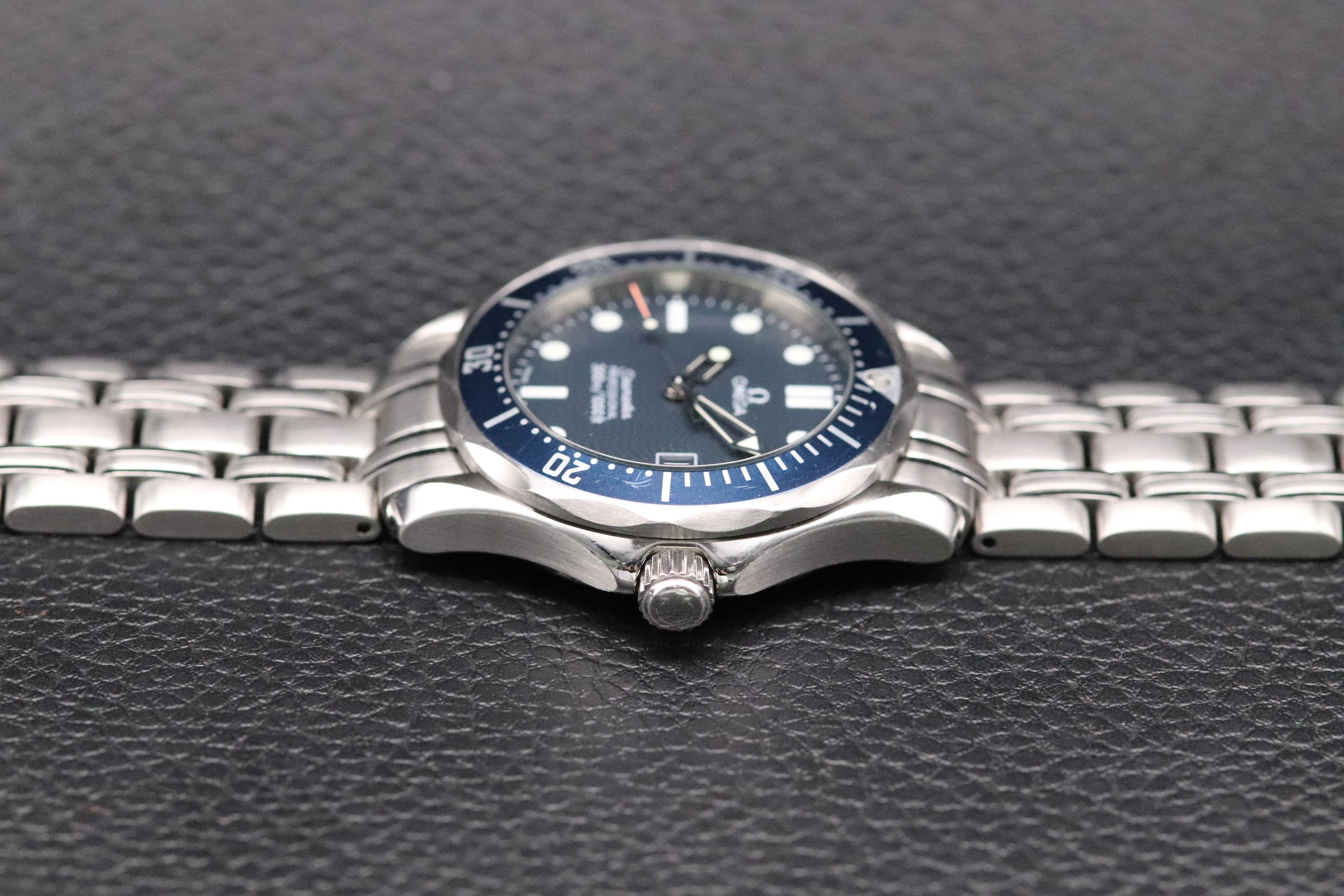 Omega Seamaster 300 2561.80 Blue Dial 2000 Paper