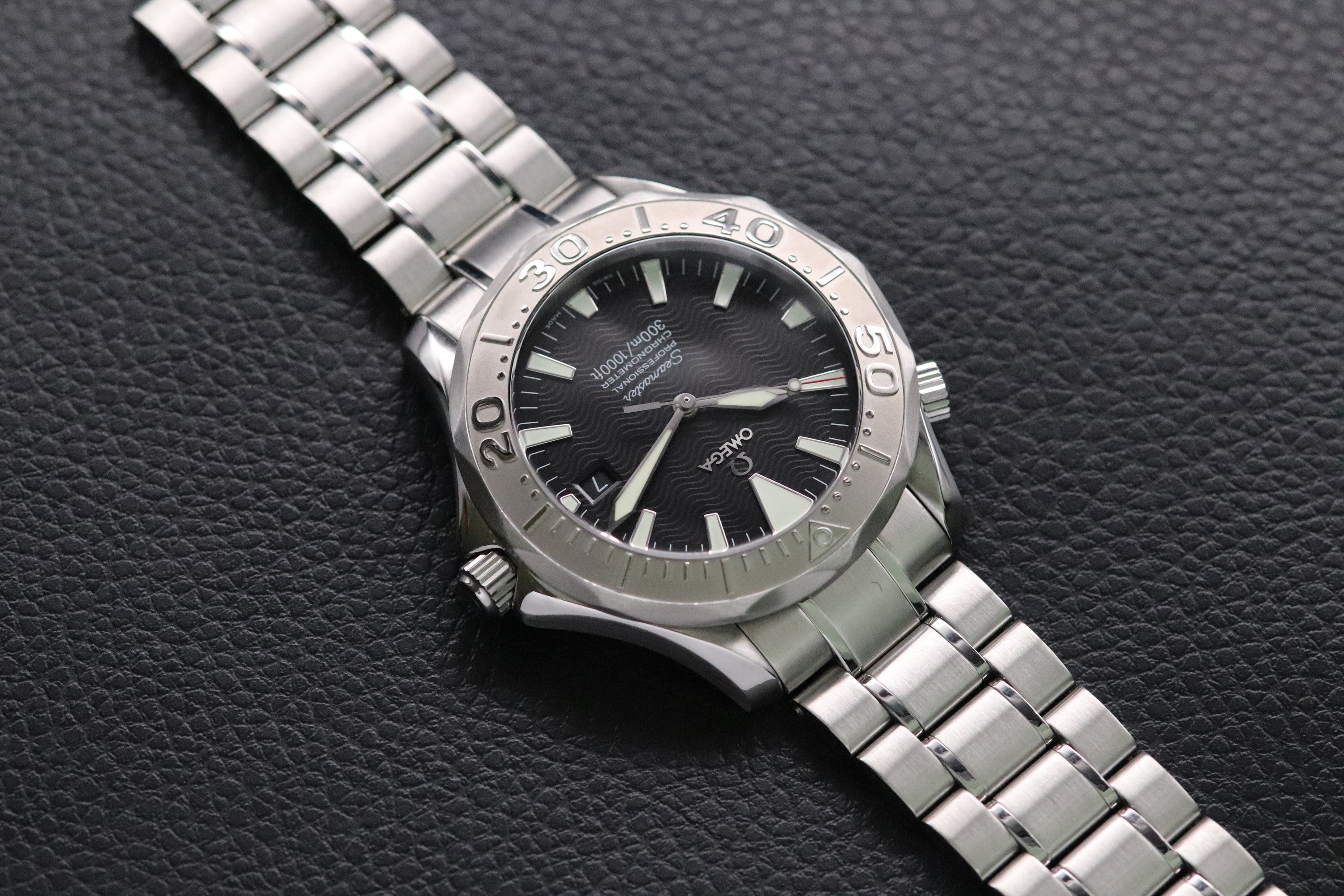 Omega Seamaster 300 2230.50 Black Dial 2006