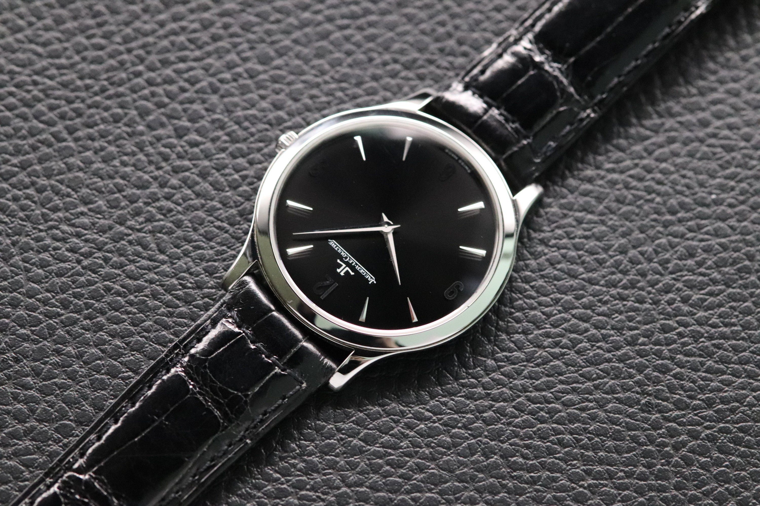 Jaeger-LeCoultre Master Ultra Thin 145.8.79.S Black Dial 2000