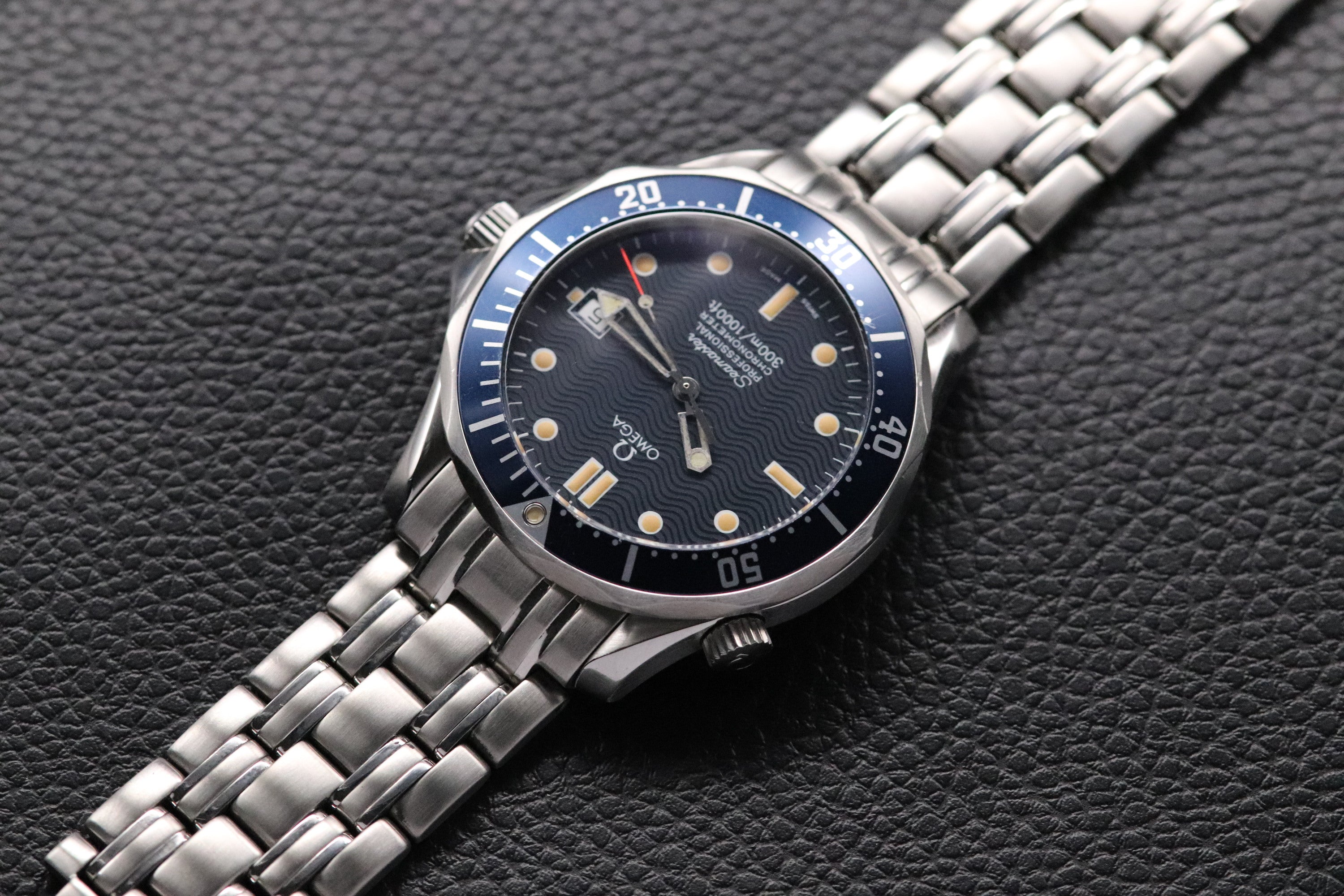 Omega Seamaster James Bond 2531.80 Blue 1986