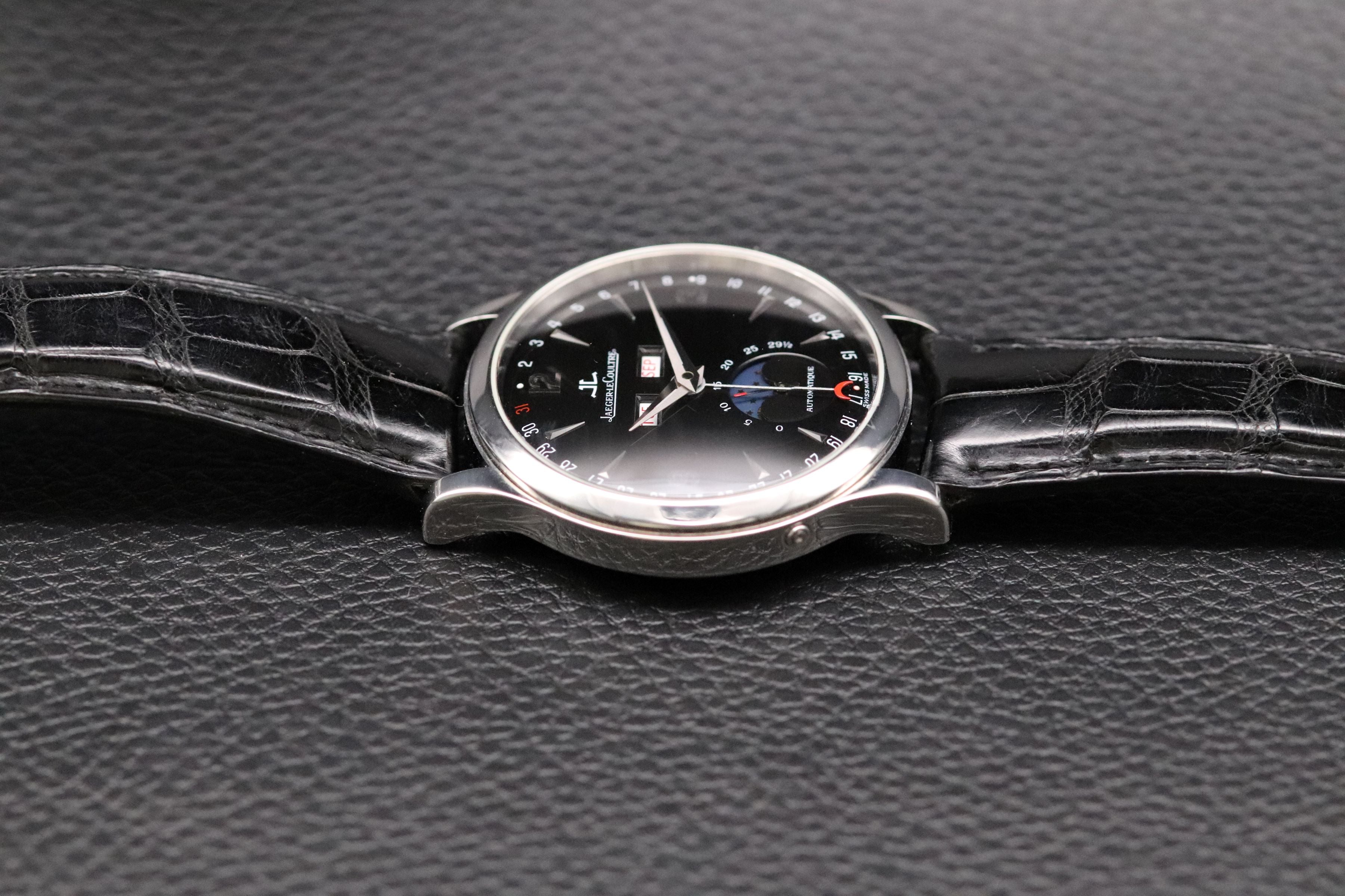 Jaeger-LeCoultre Master Calendar Moon 140.8.98.S Glass back