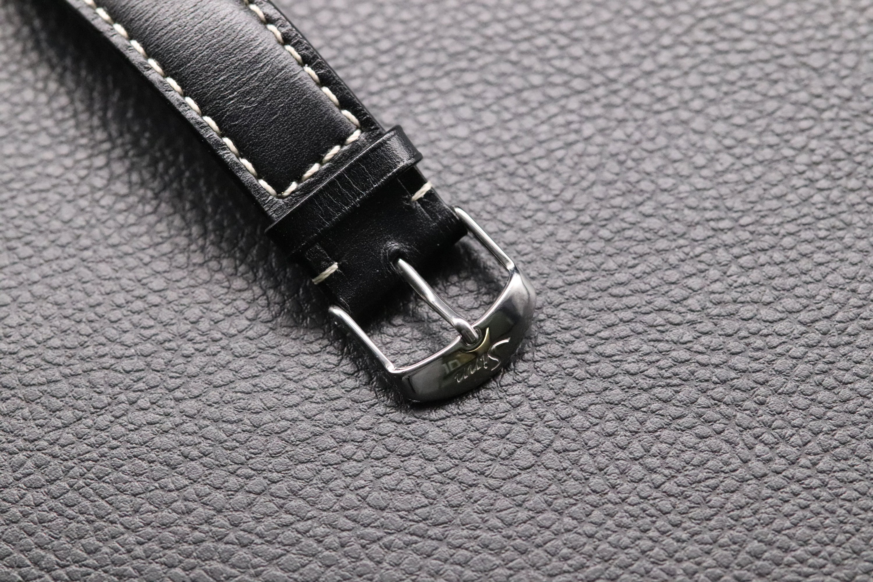 Sinn Classic 103.201 Fullset 2023 Box+Papers