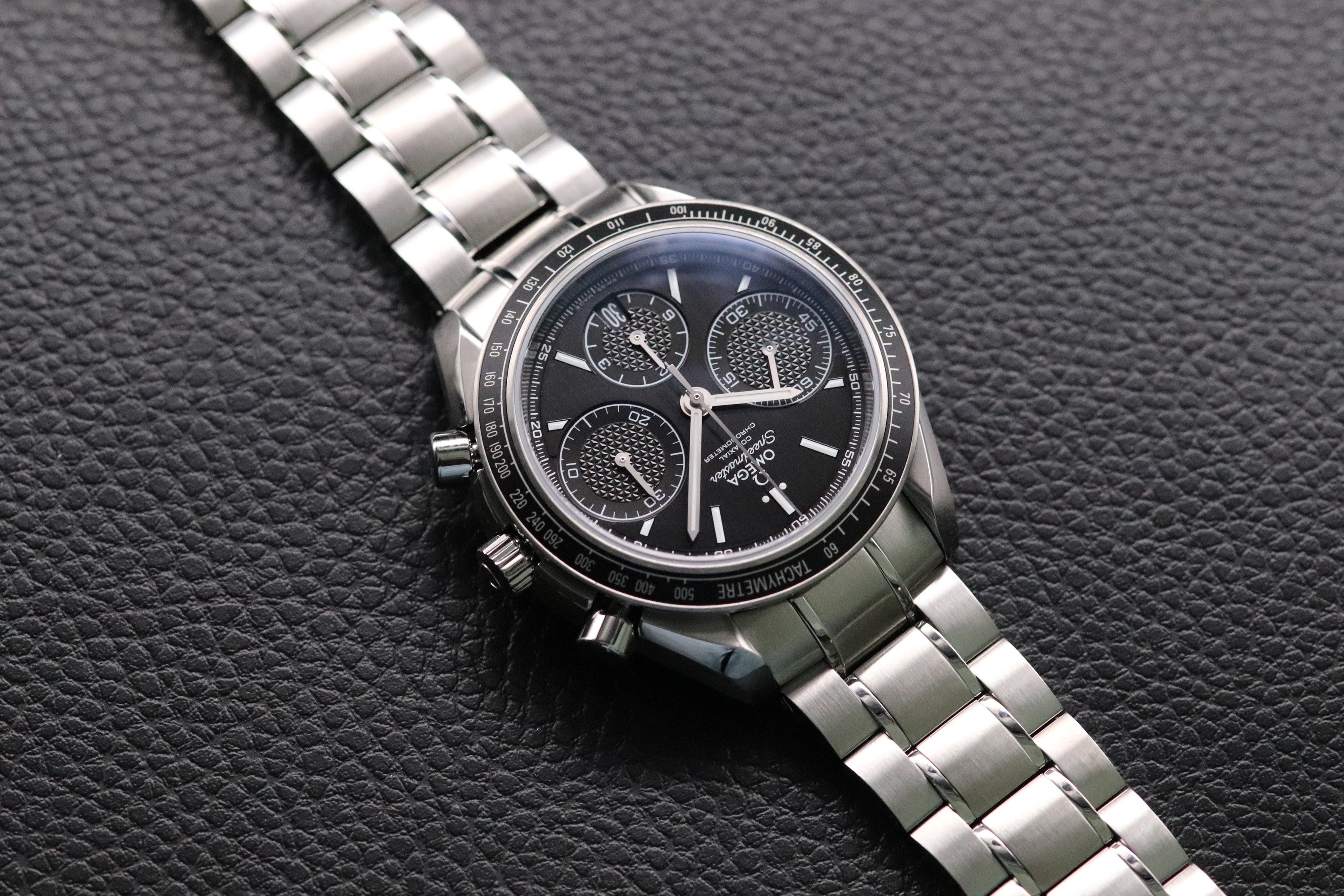 Omega Speedmaster Racing 326.30.40.50.01.001 Fullset 2025 Box+Paper