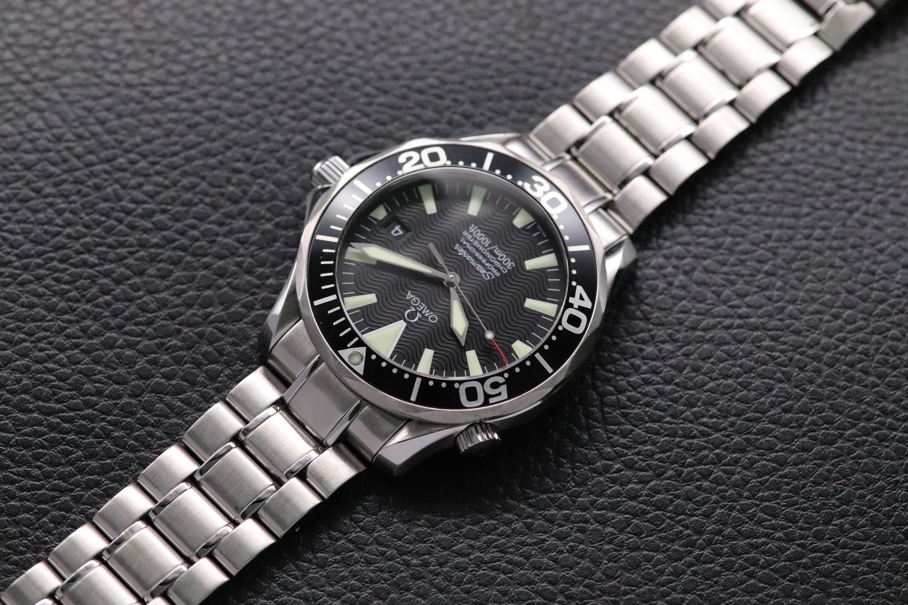 Omega Seamaster 300 2254.50 Black Dial 2006