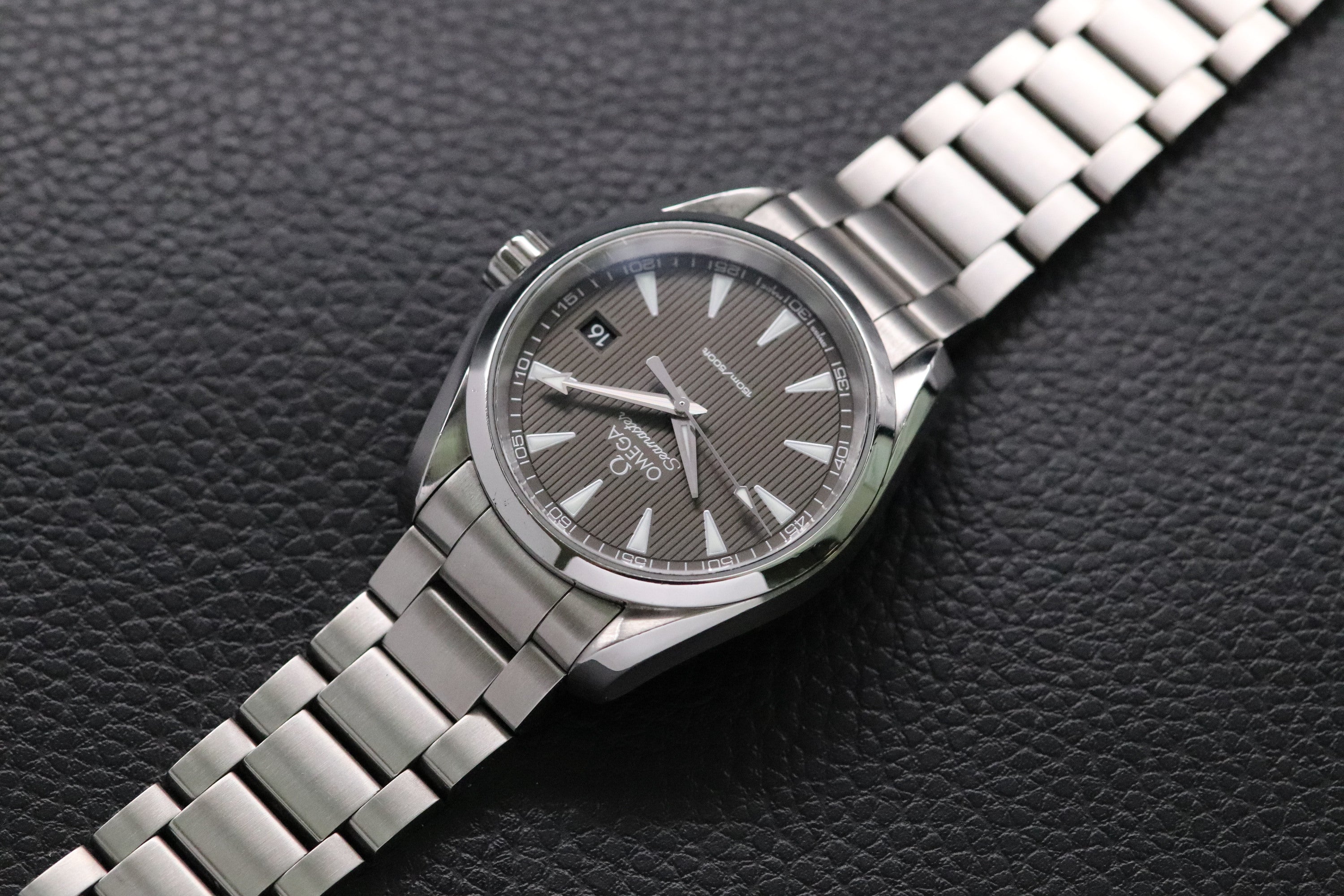 Omega Seamaster Aqua Terra 231.10.39.60.06.001 Grey Dial 2017