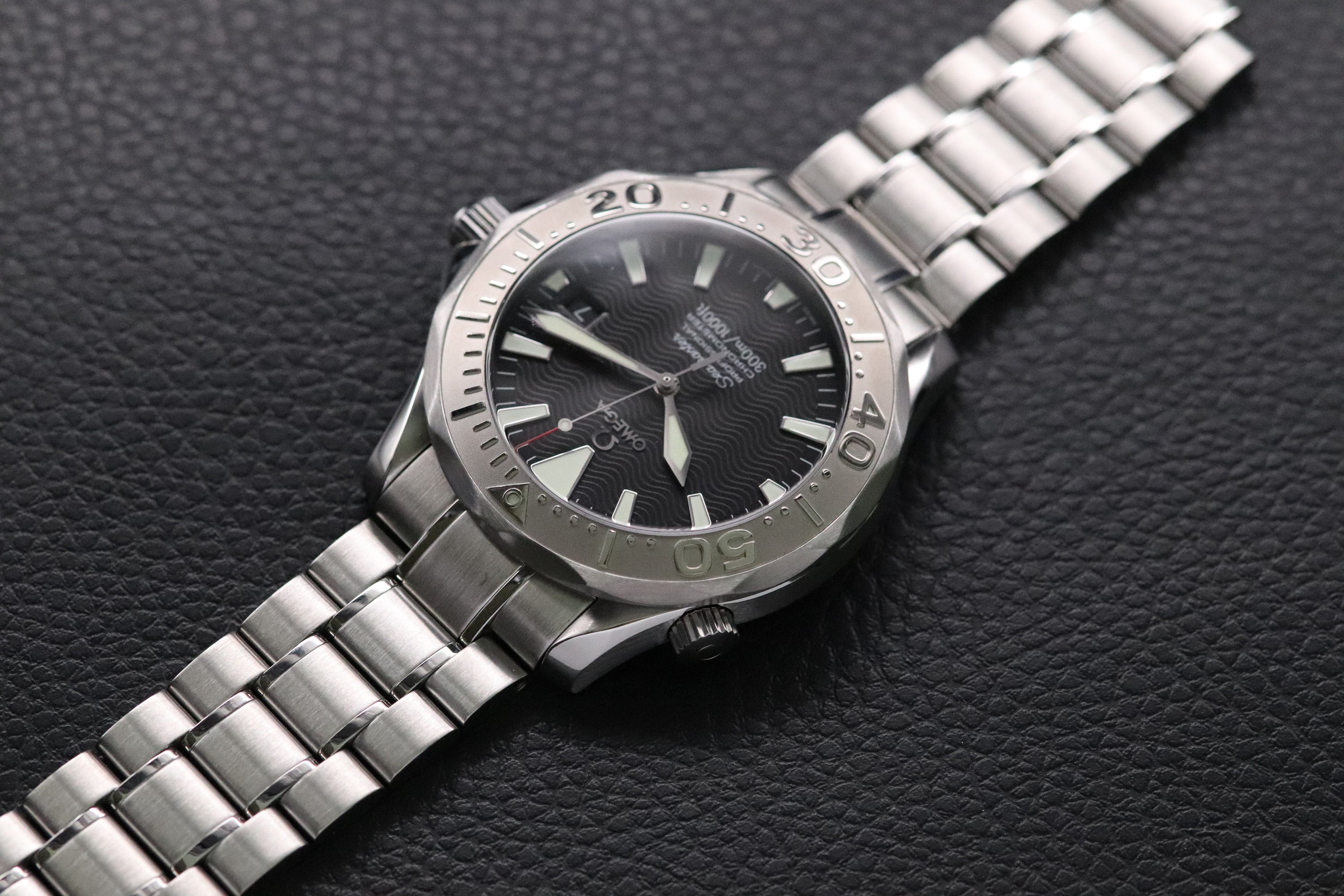Omega Seamaster 300 2230.50 Black Dial 2006