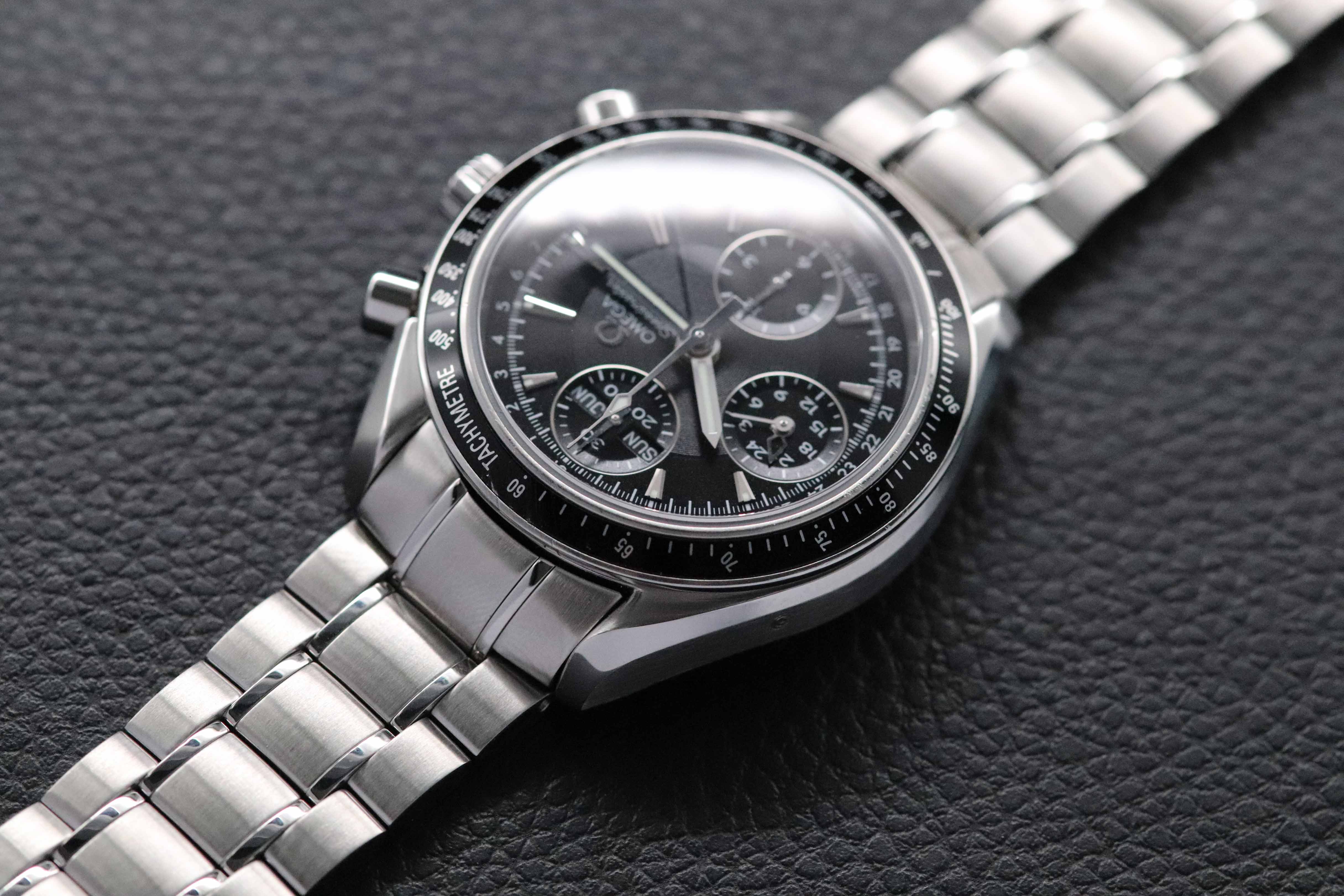 Omega Speedmaster Day Date 3220.50 Complete Set 2012 Box + Papers