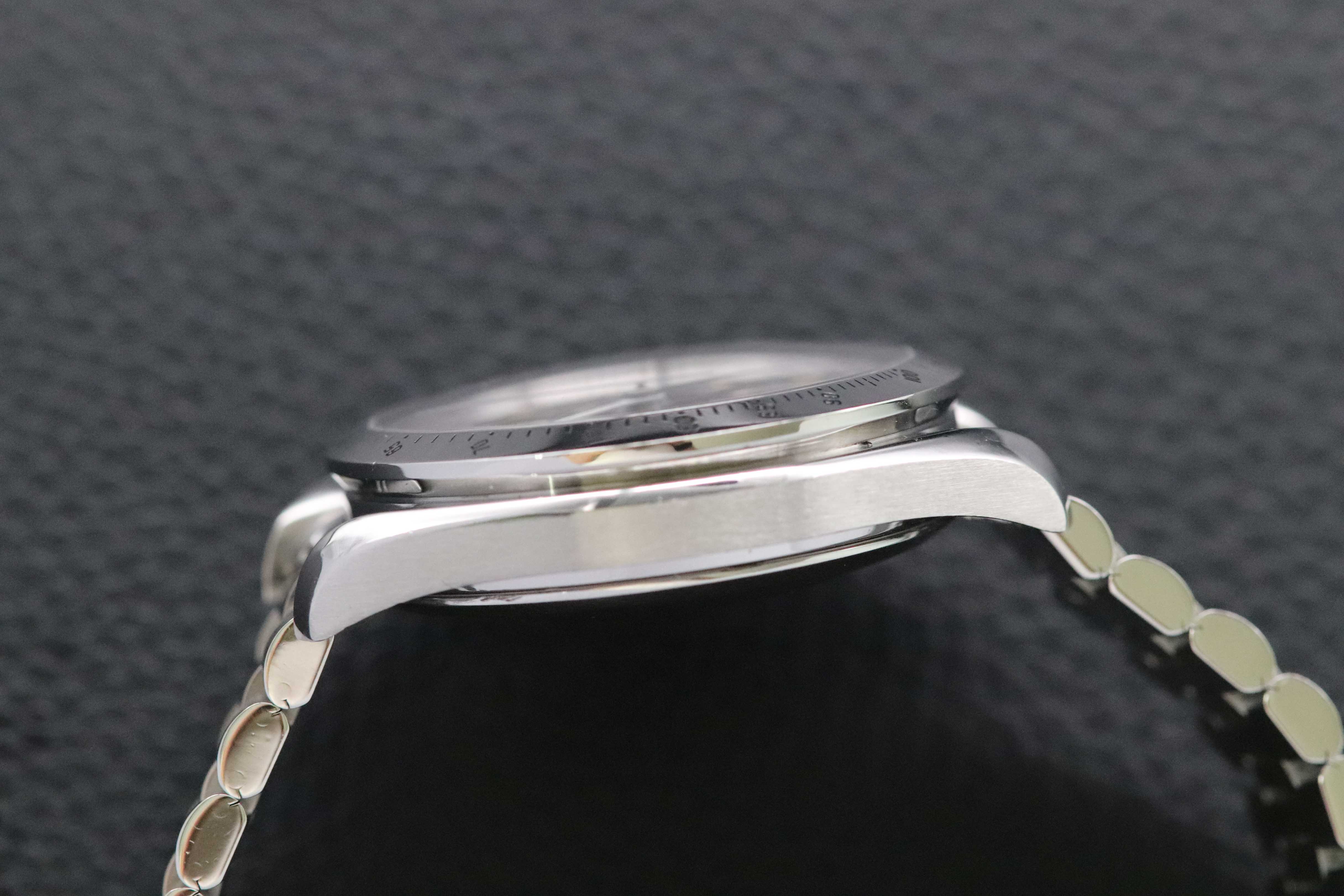 Omega Speedmaster Date 3511.50 Esfera Negra 1993