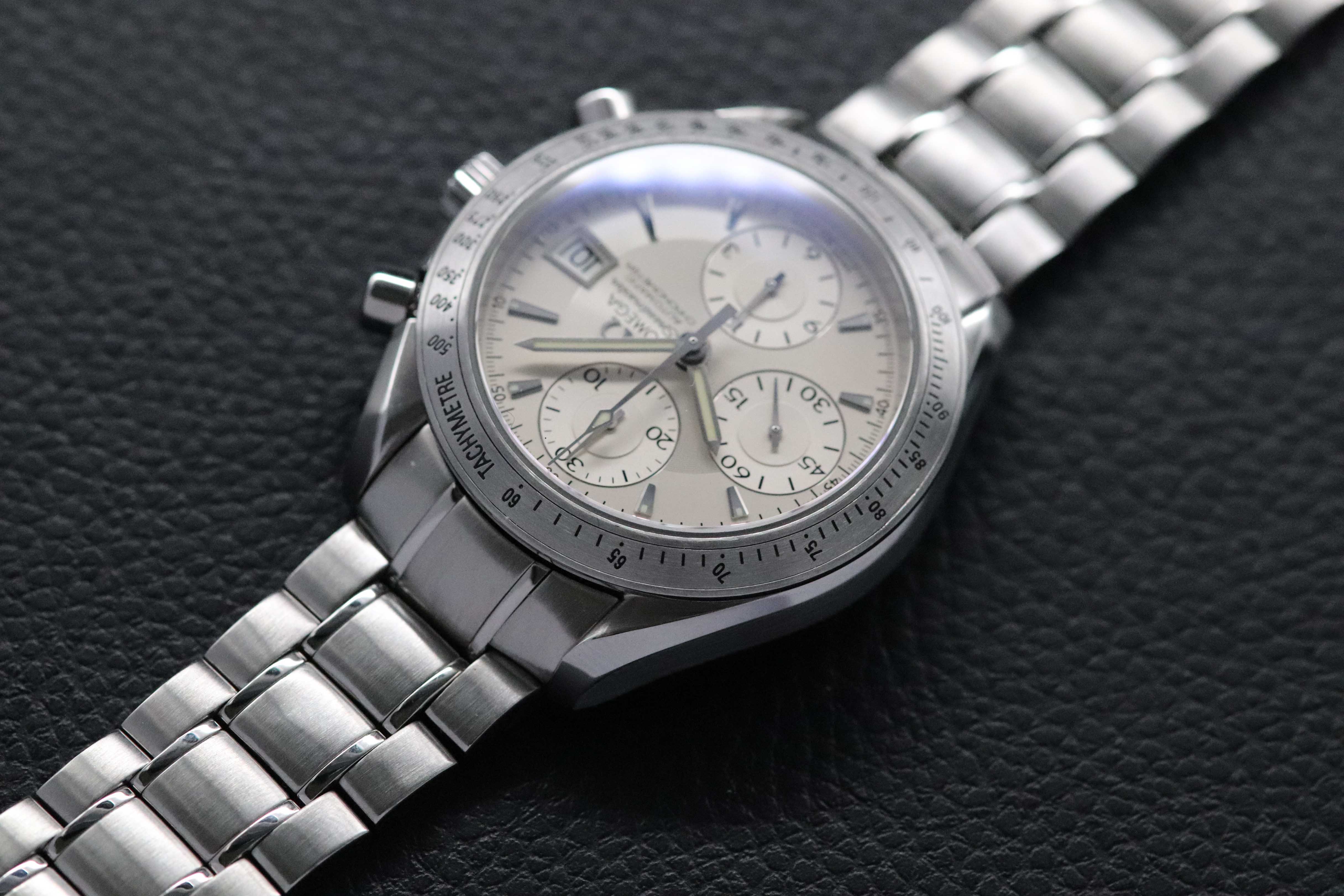Omega Speedmaster Date 3211.30 Silver Dial 2010 (with papers)