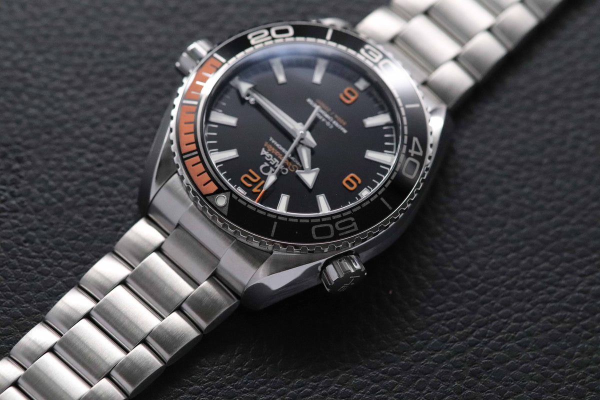 Omega Seamaster Planet Ocean 600M 215.30.44.21.01.002 Fullset 2019 Box+Papers