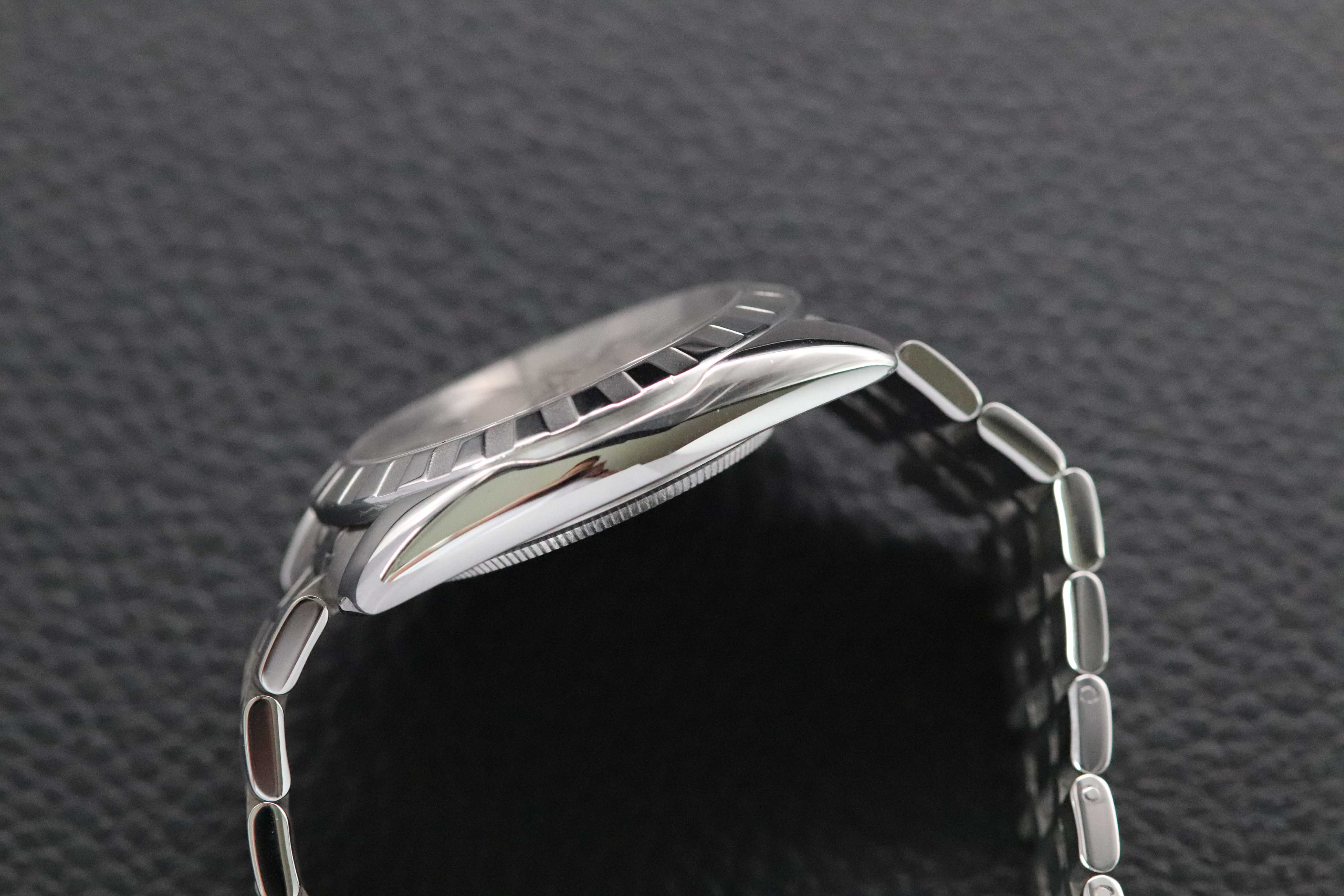 Tudor Classic Date 21010 Silber 2010