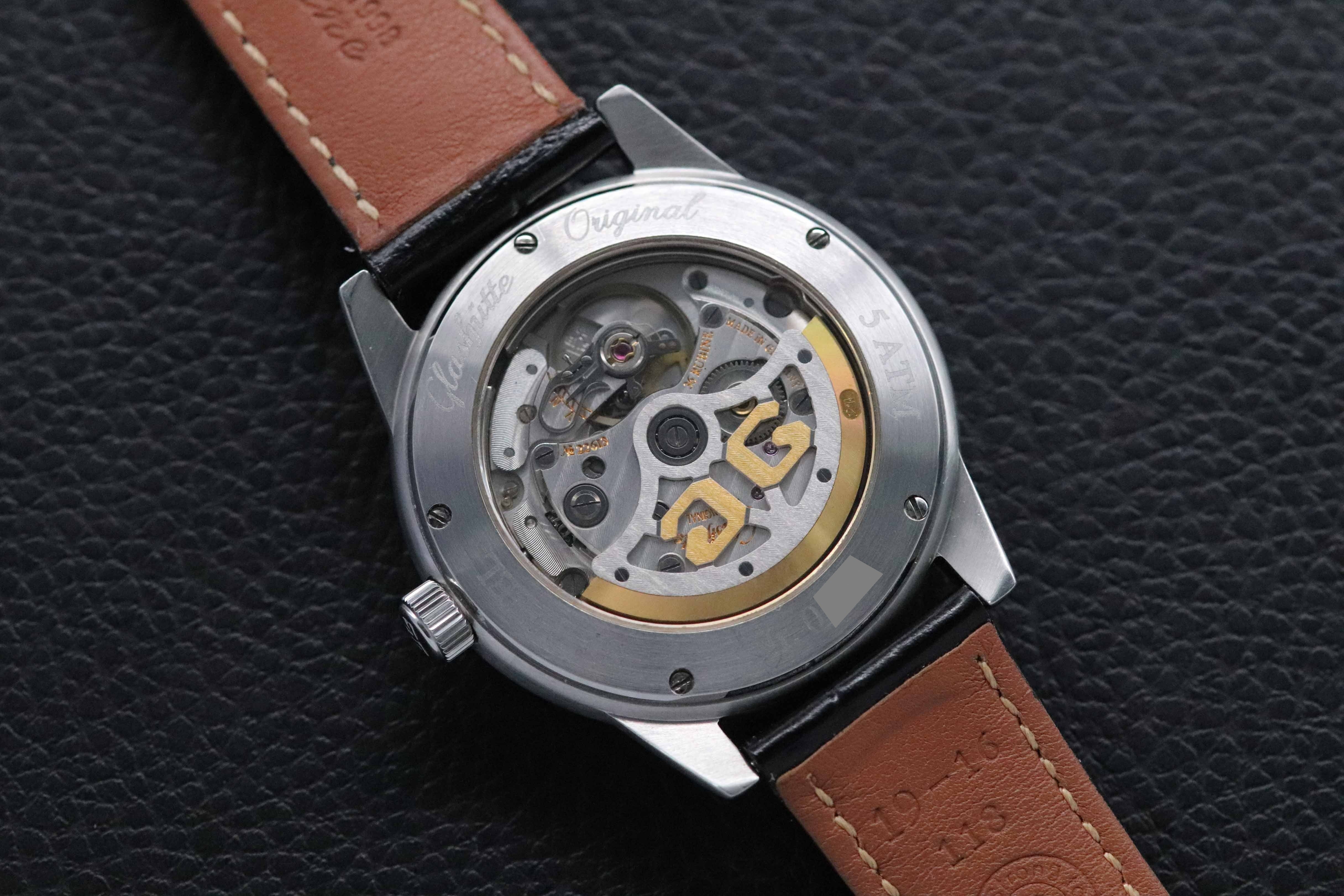 Glashütte Original Senator Moon Phase Power Reserve 39.44.04.12.04 Silver Dial 2010