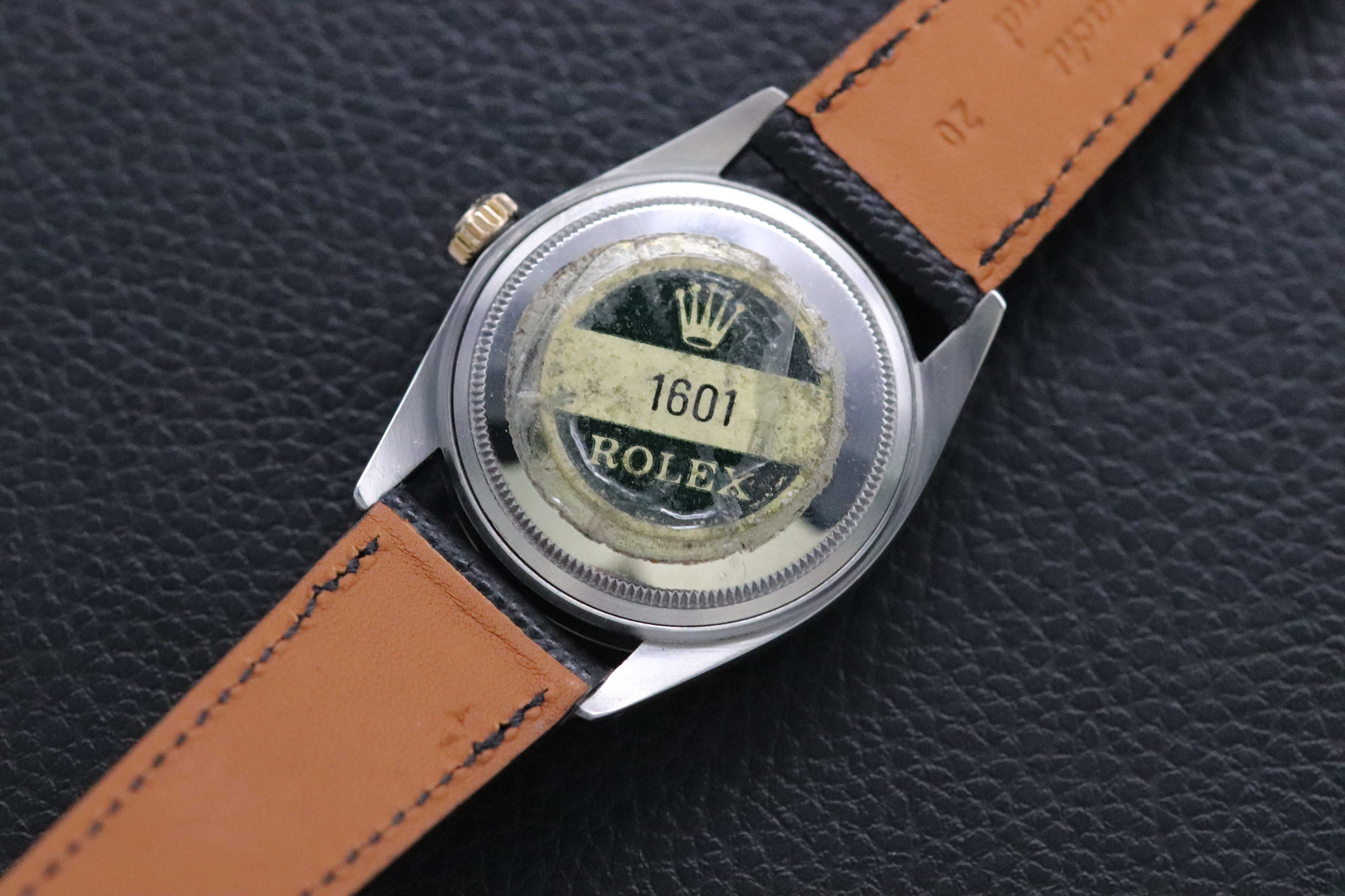 Rolex Datejust 1601 Gold Dial 1977