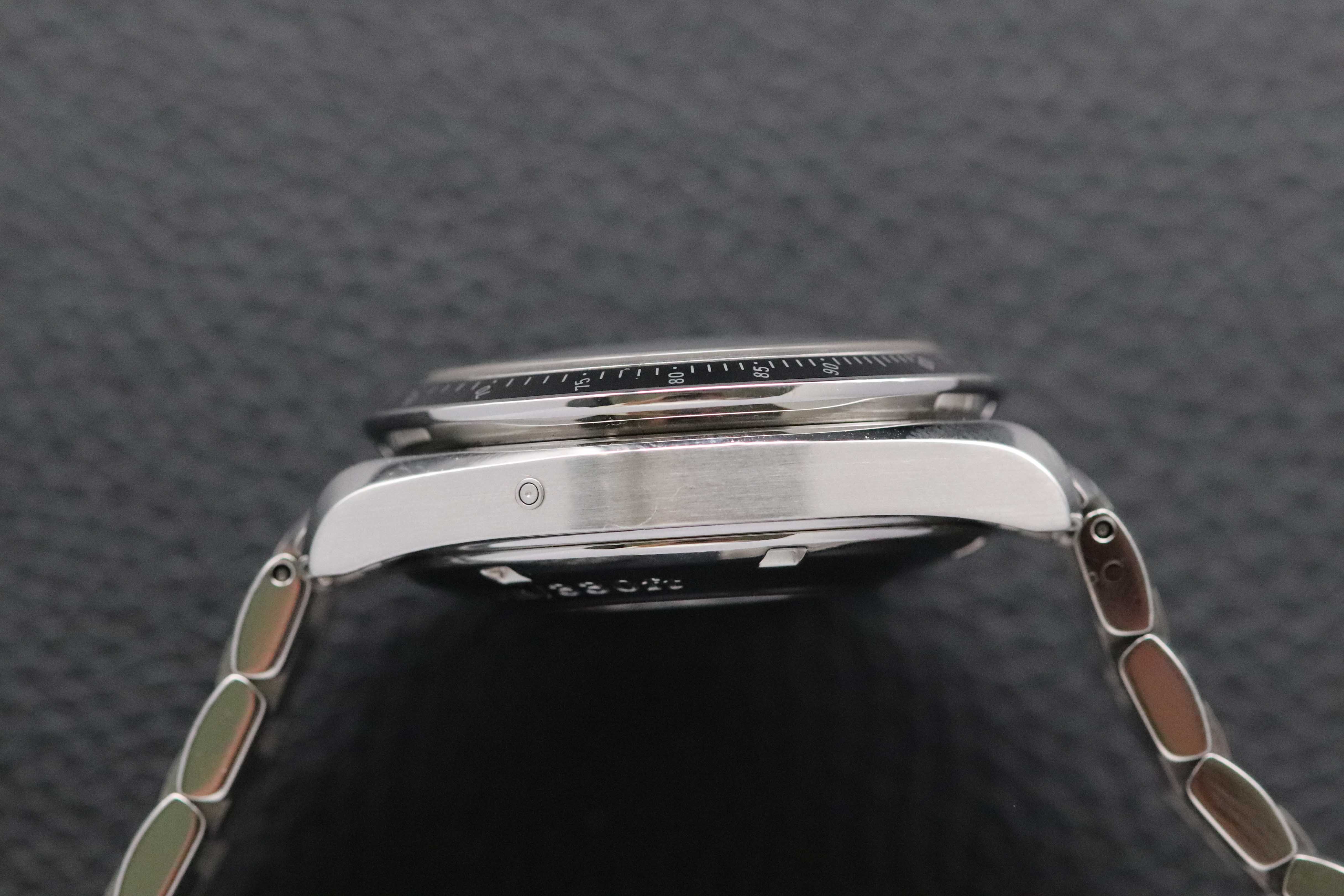 Omega Speedmaster Day Date 3220.50 Set completo 2011 Scatola+carteggiatura