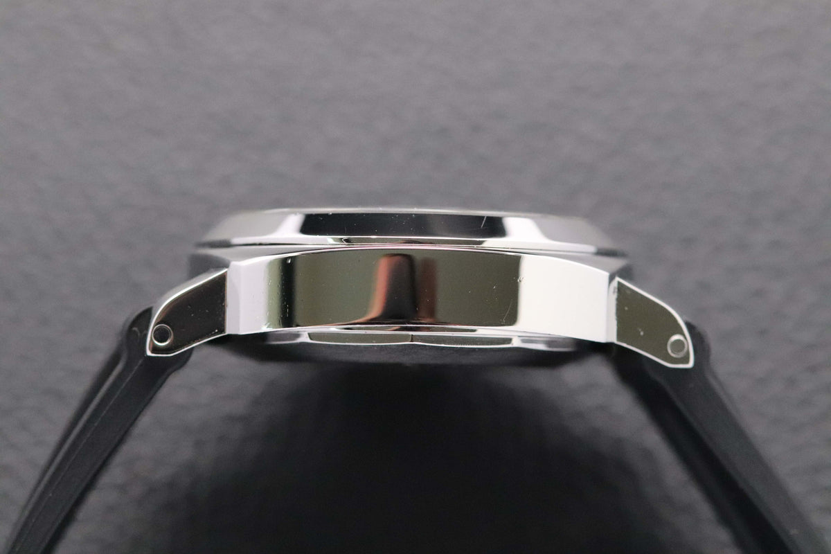 Panerai Luminor Base PAM00104 Fullset 2009 Box+Papers