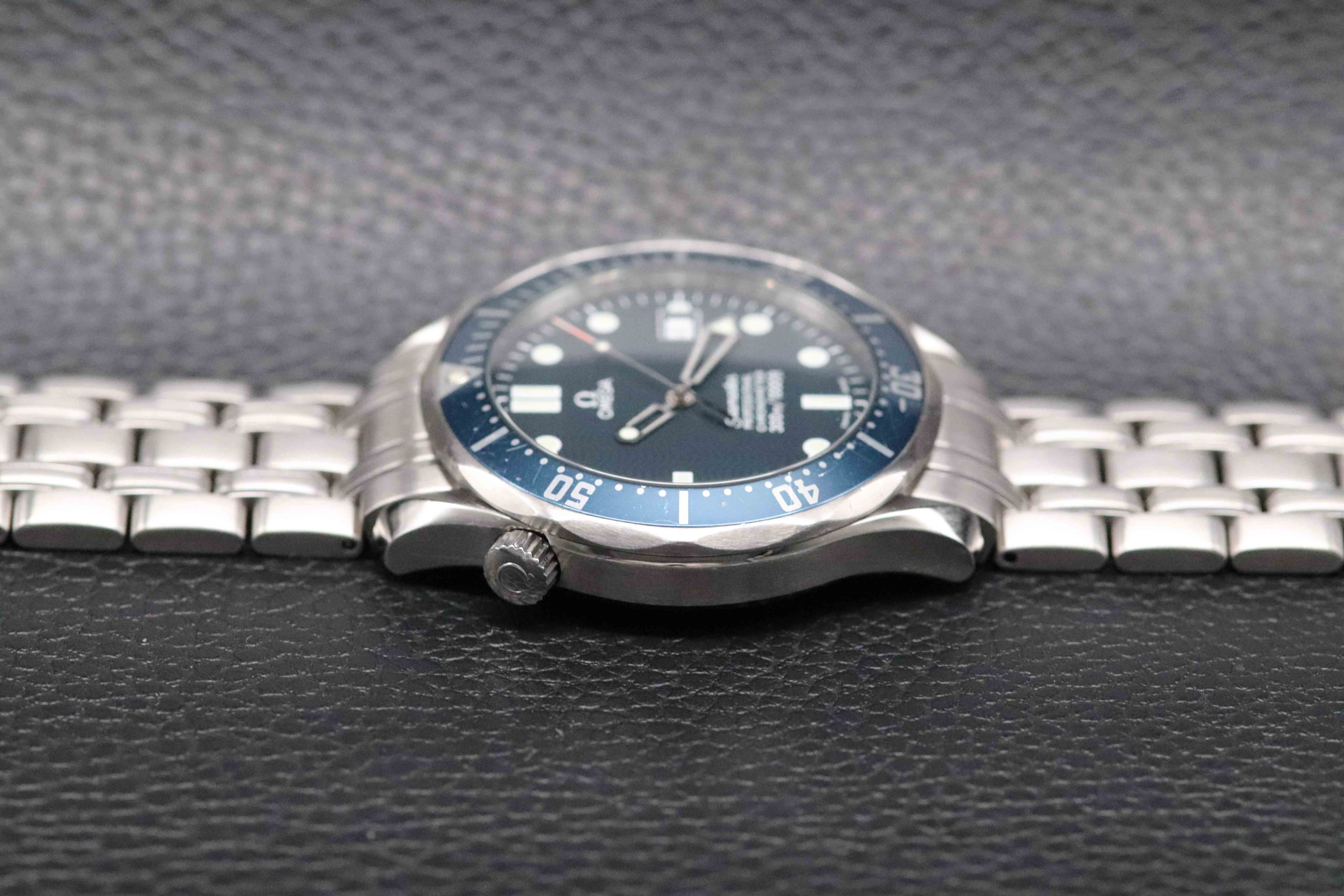 Omega Seamaster 2531.80 James Bond 2000 Papers