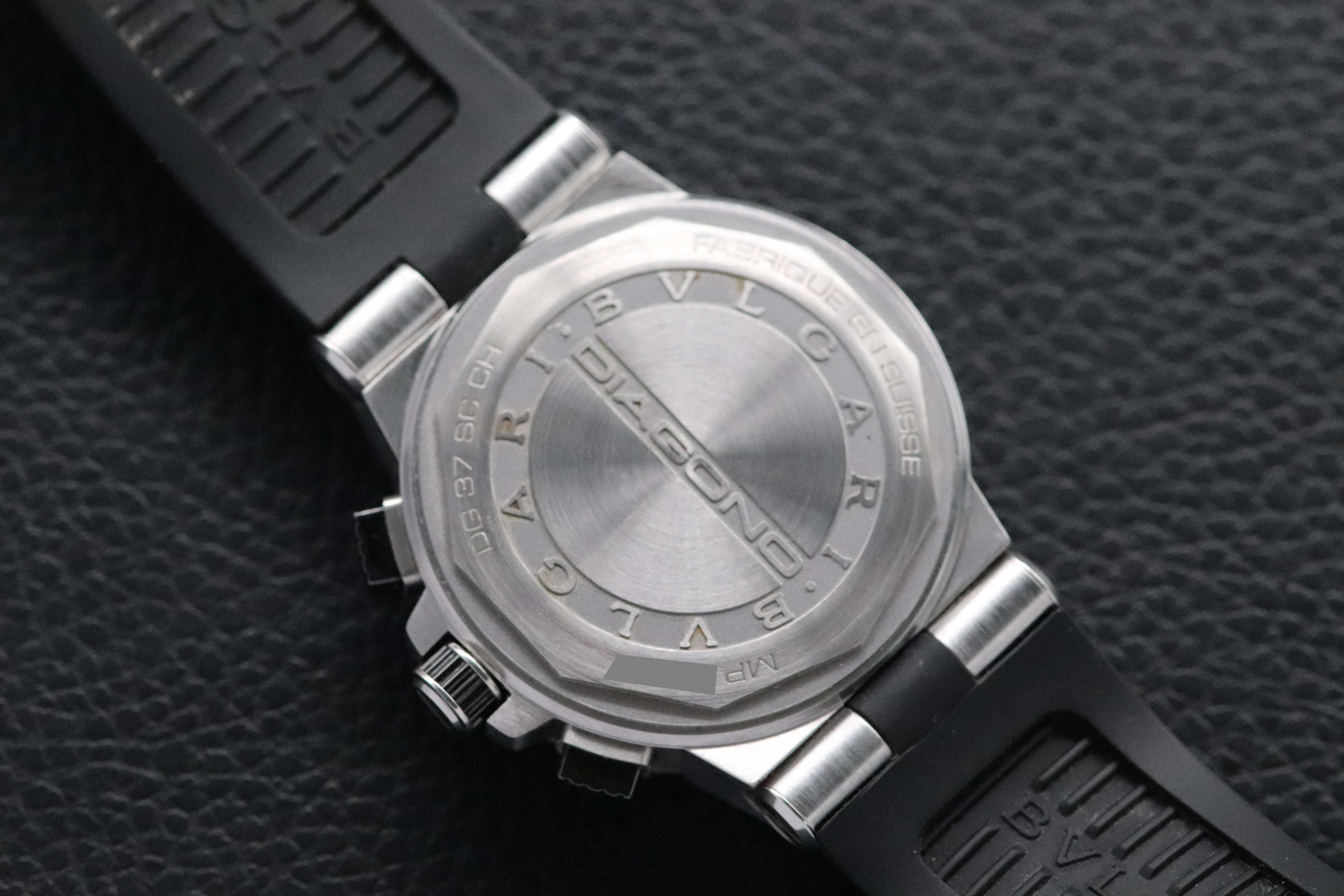 Bulgari Diagono Cronógrafo DG37SCCH, esfera plateada, 2022 PAPERS, con documentación