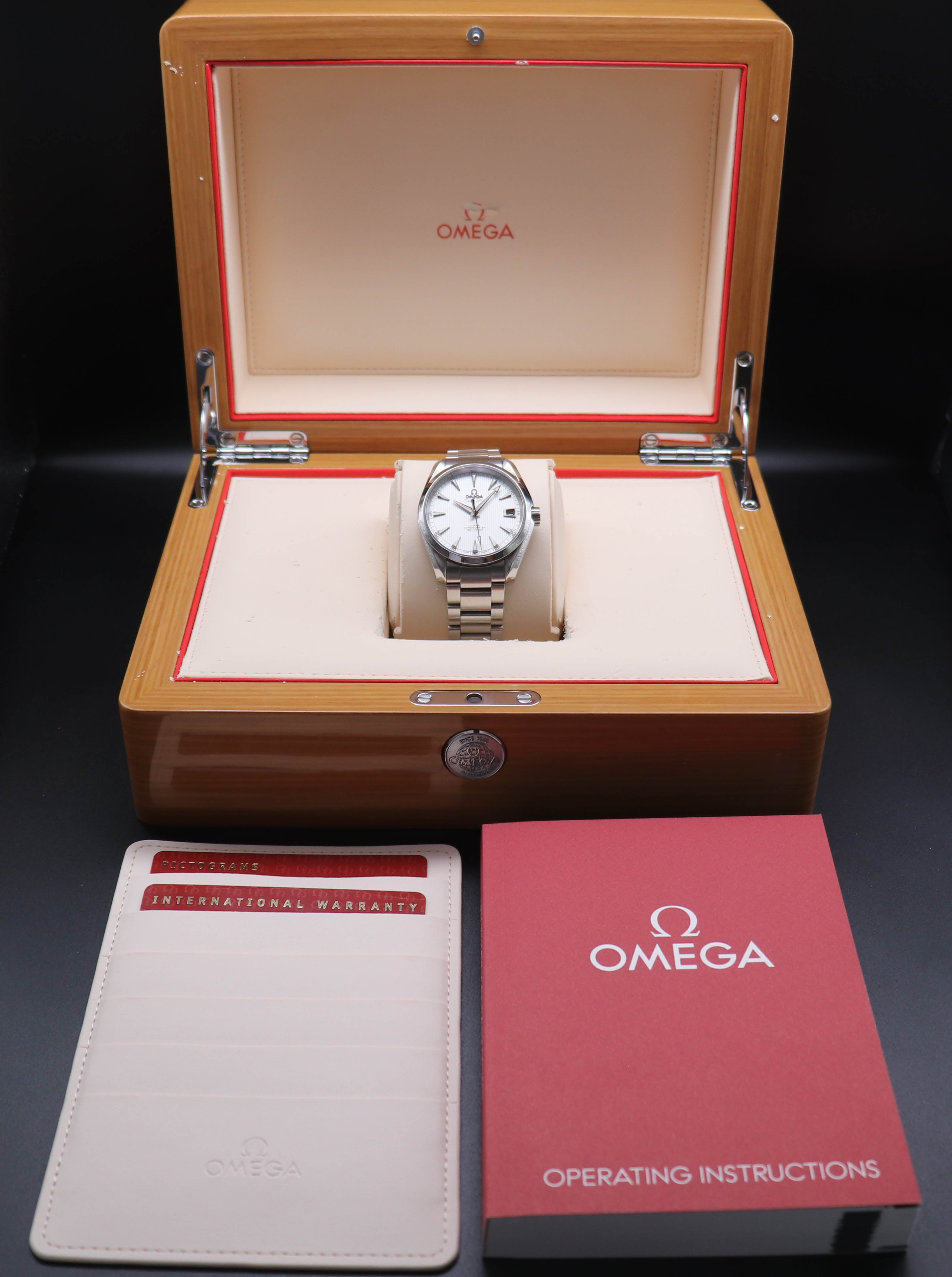 Omega Seamaster Aqua Terra 231.10.39.21.02.001 FULLSET 2013 Box + PAPERS