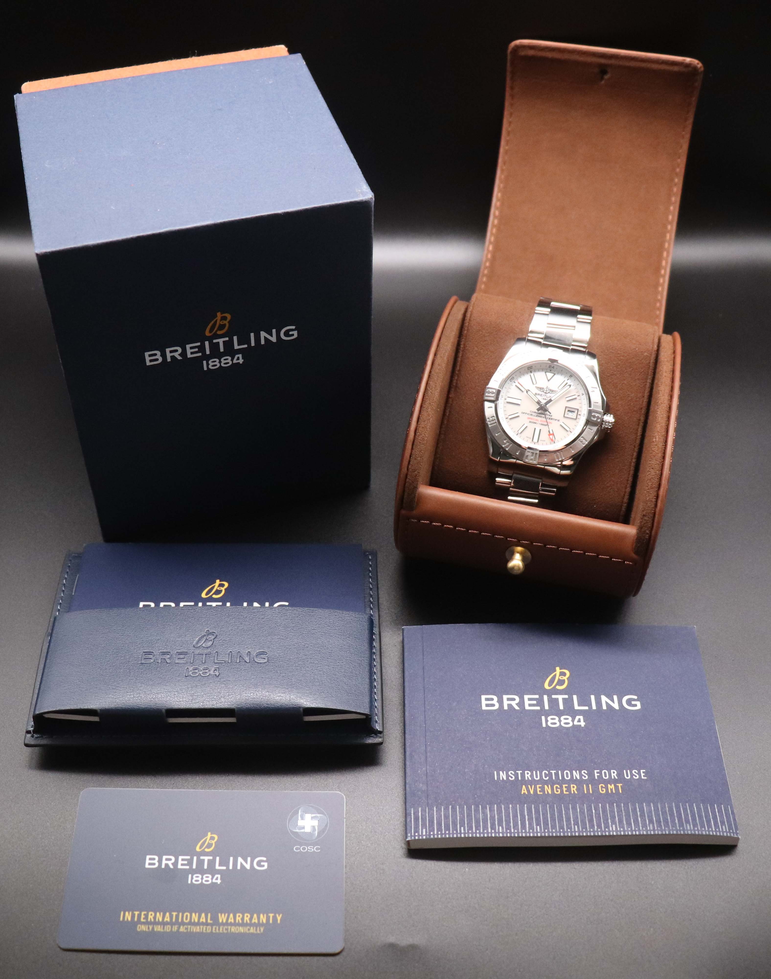 Breitling Avenger II GMT A32390 Fullset 2020 Box+Paper