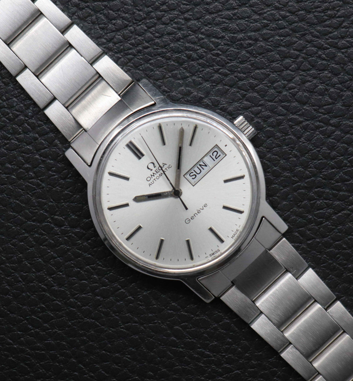 Omega Genève 166.0117 Silver Dial 1972