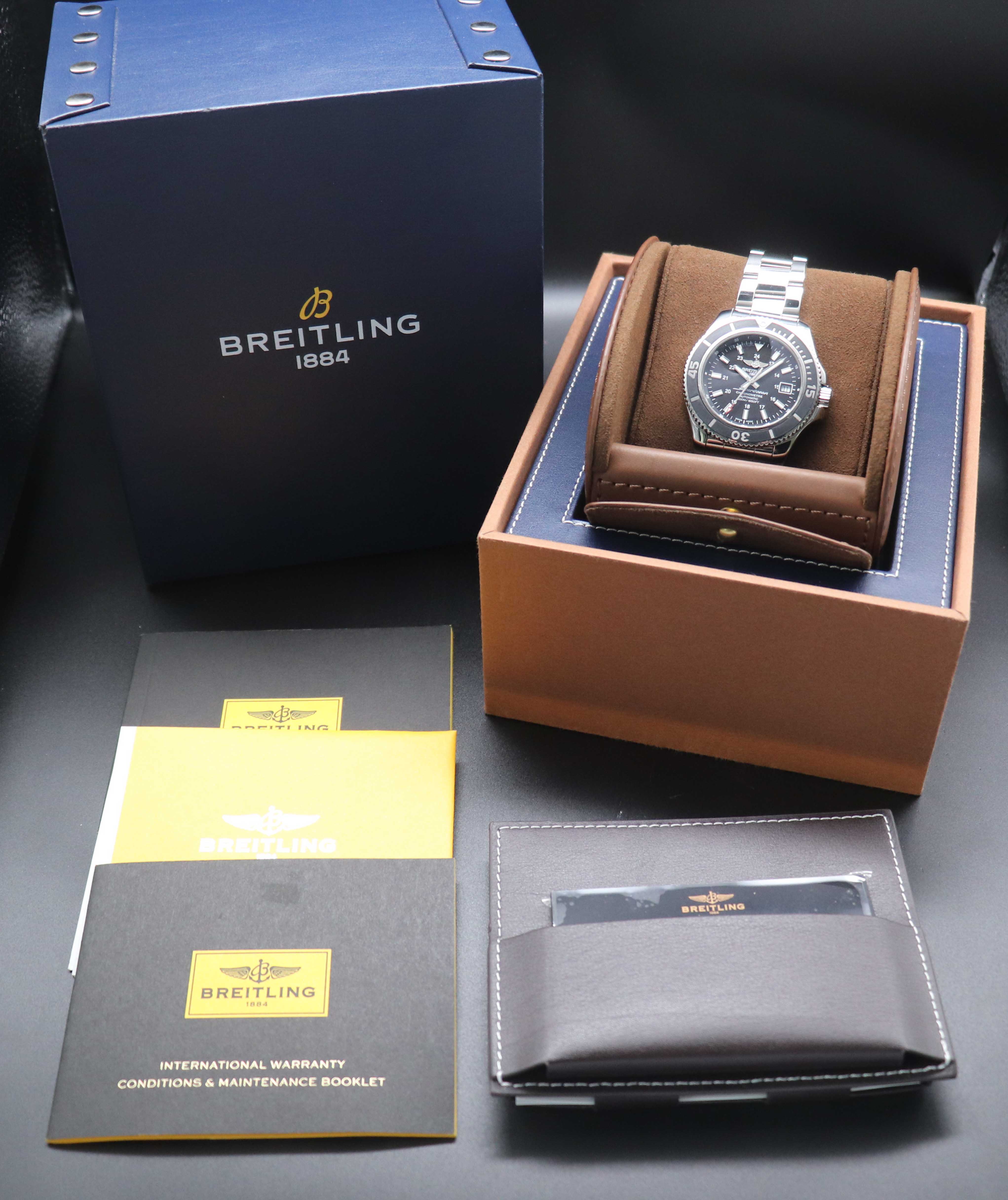 Breitling Superocean II 42 A17365 Complete Set 2019 Box + Papers