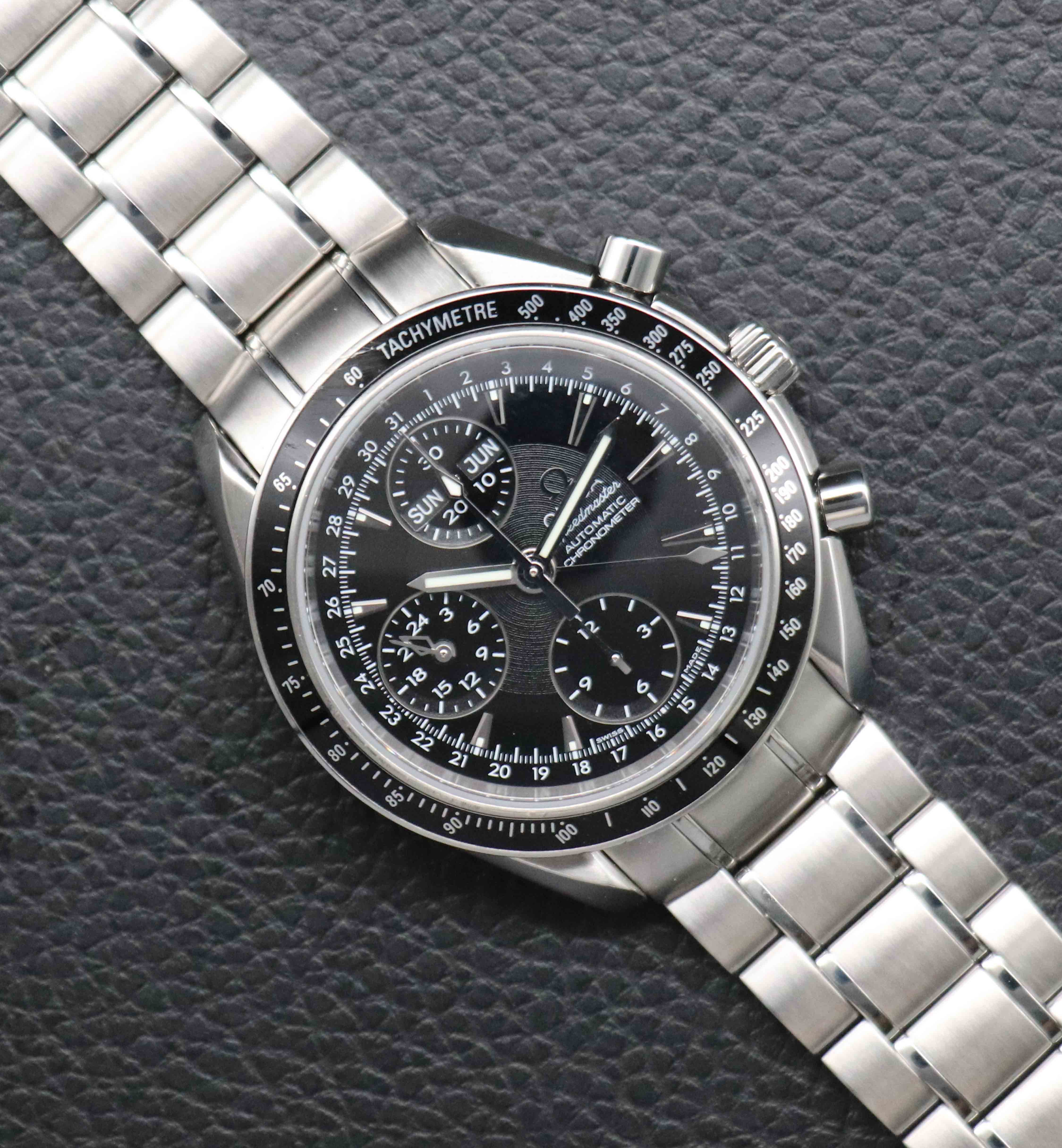 Omega Speedmaster Day Date 3220.50 Complete Set 2012 Box + Papers