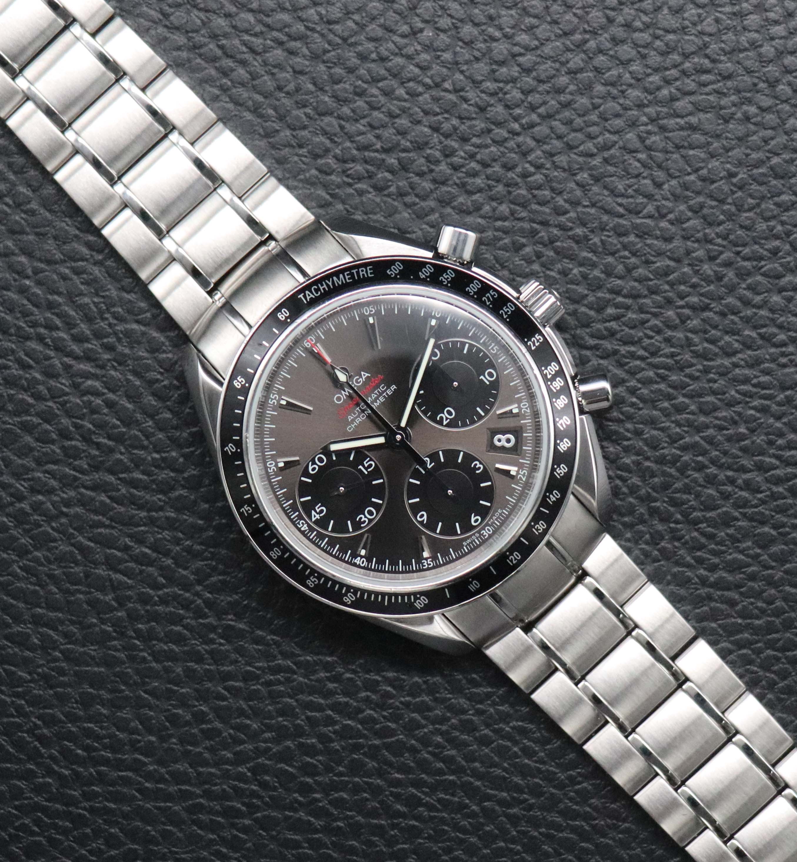 Omega Speedmaster 323.30.40.40.06.001 Fullset 2015 Box+Paper