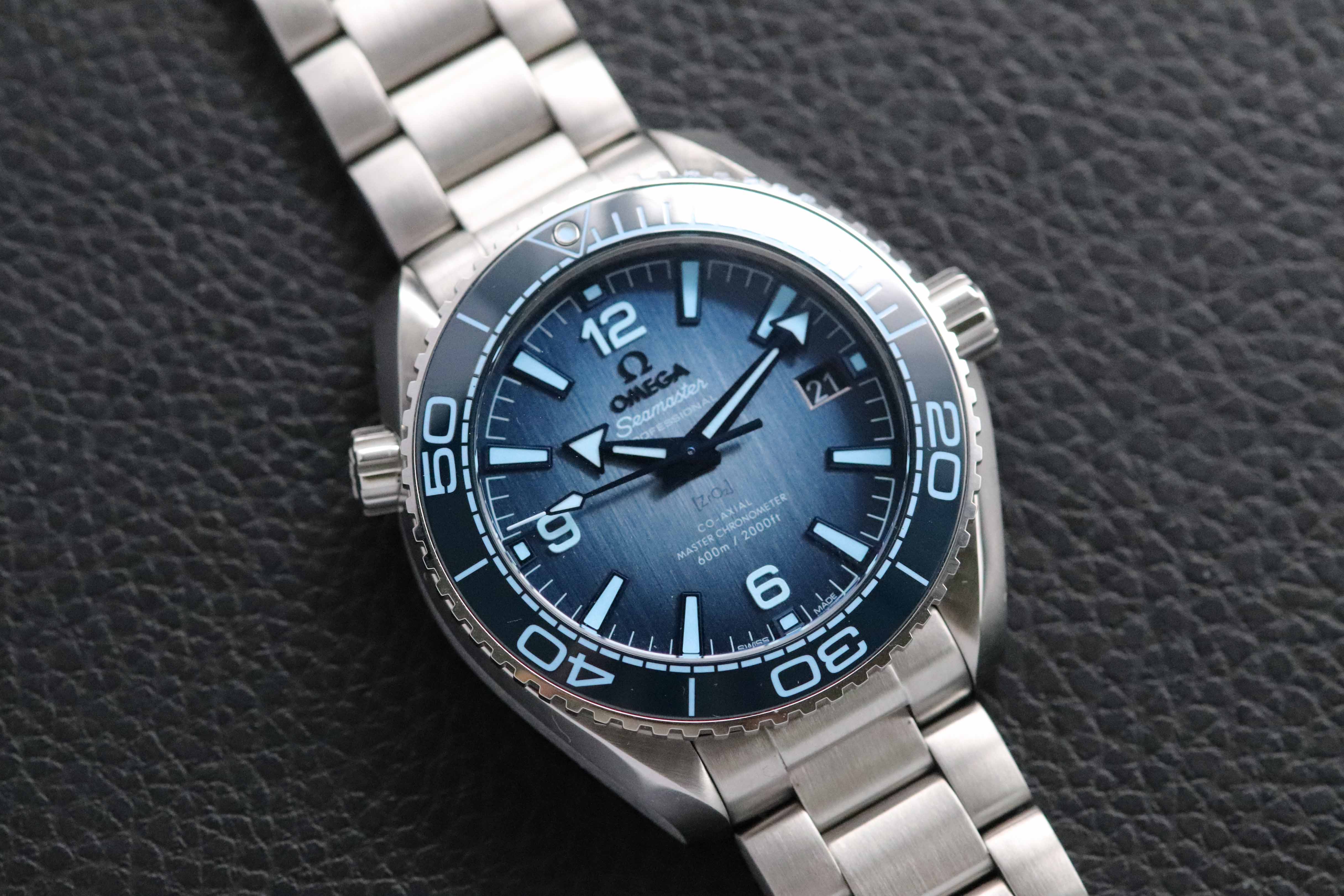 Omega Seamaster Planet Ocean 215.30.40.20.03.002 Complete Set 2026 Box + Papers