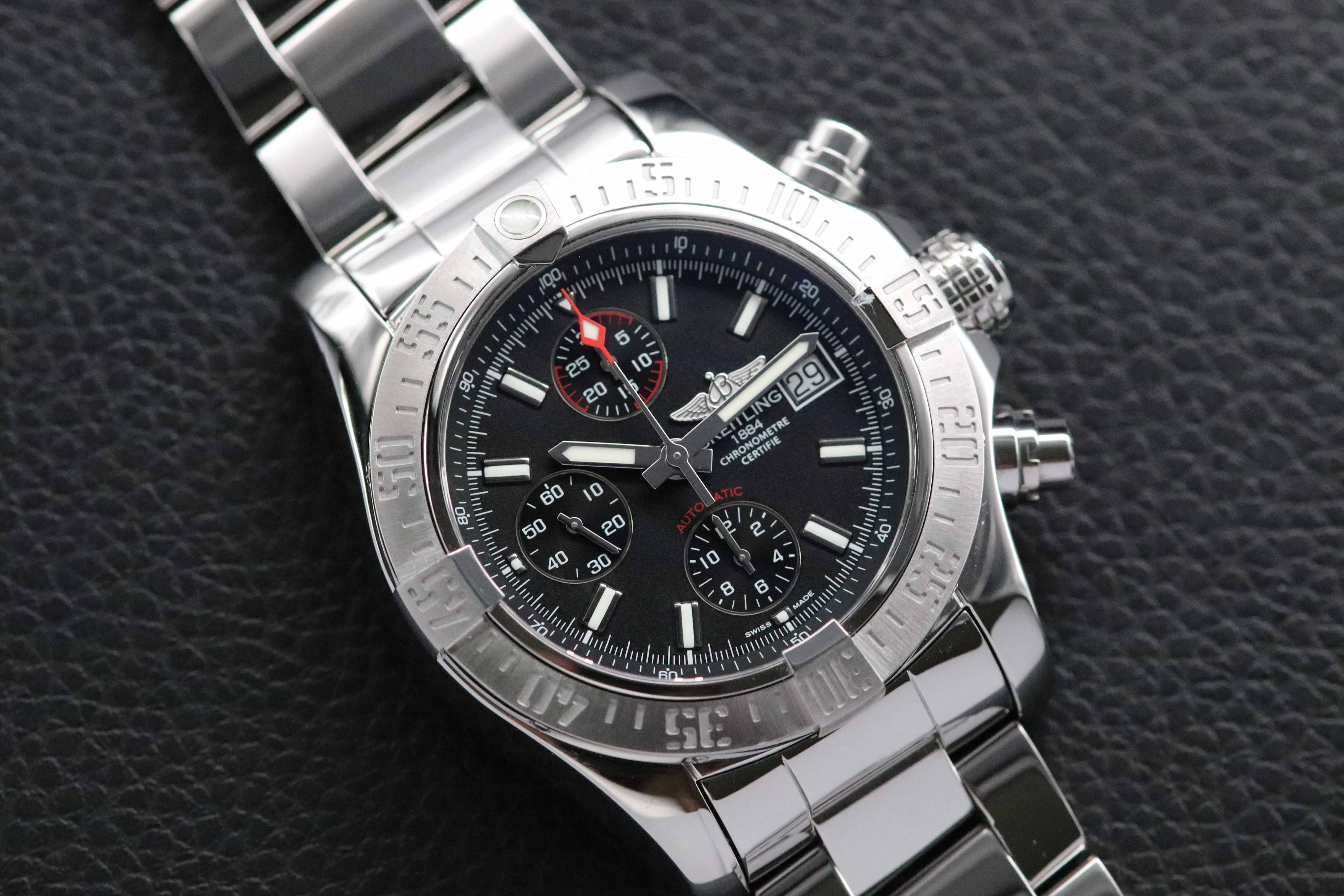 Breitling Avenger II A13381 FULLSET 2015 Box + PAPERS