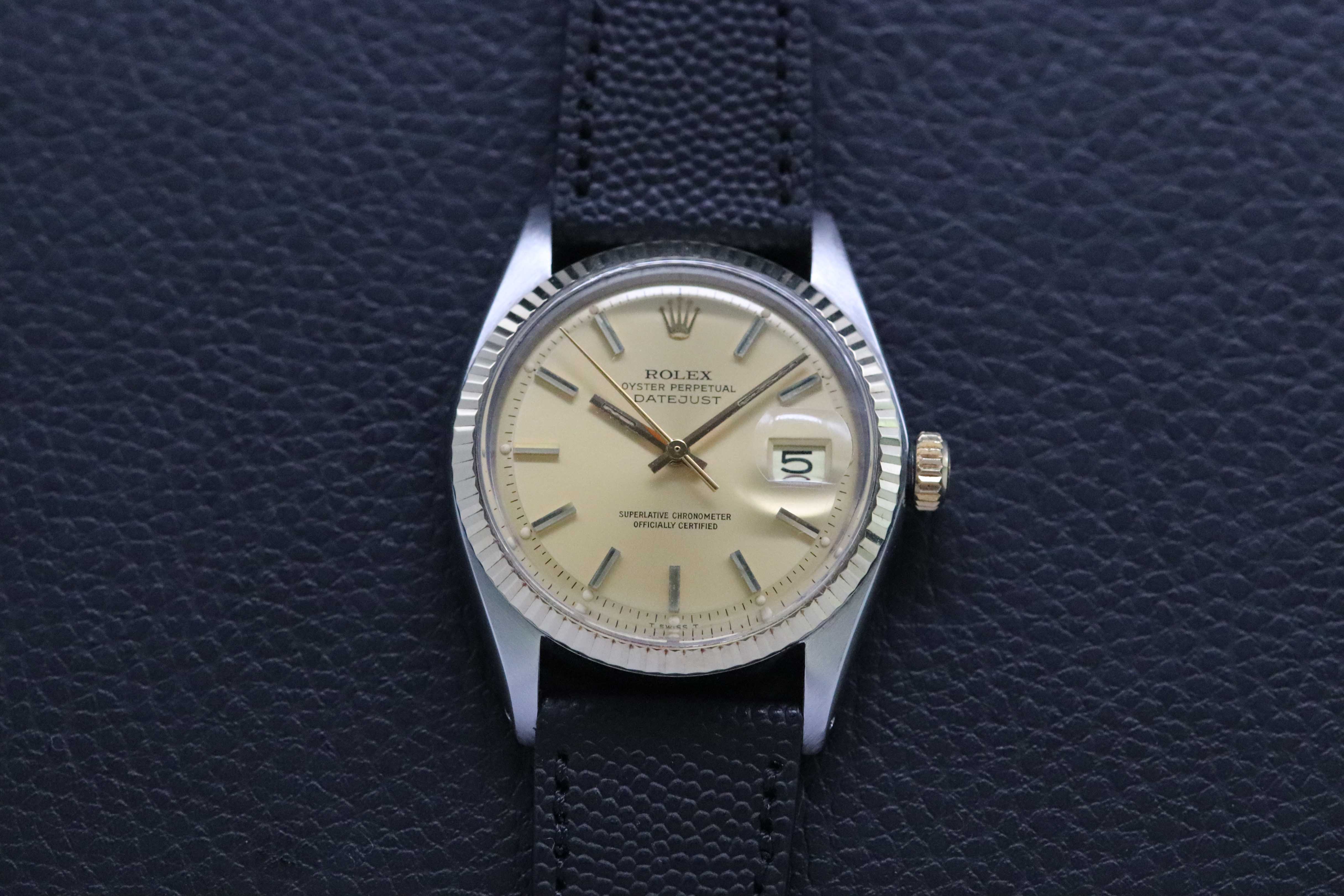 Rolex Datejust 1601 Gold Dial 1977