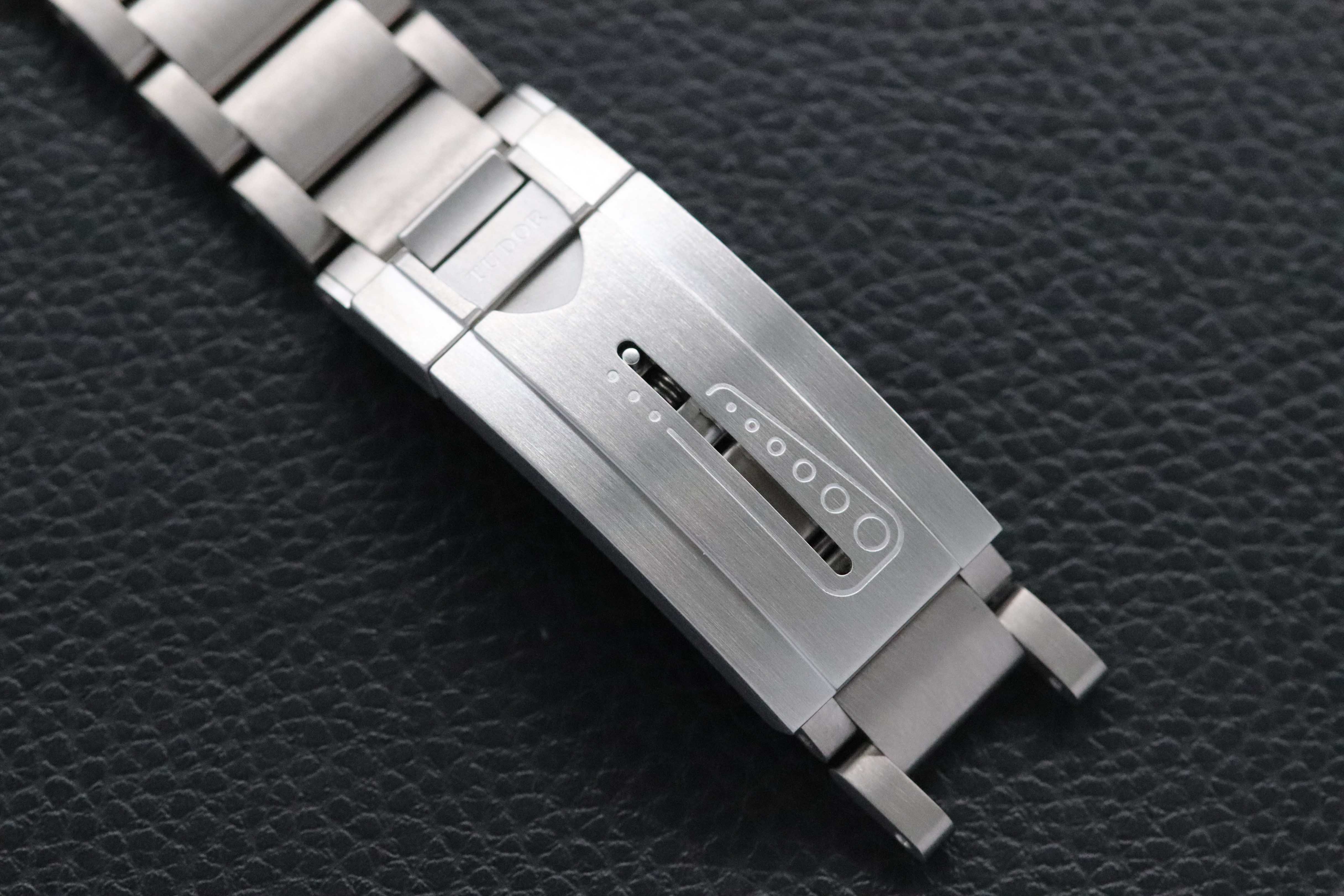 Tudor Pelagos 25600TN Complete Set 2022 Box + Papers