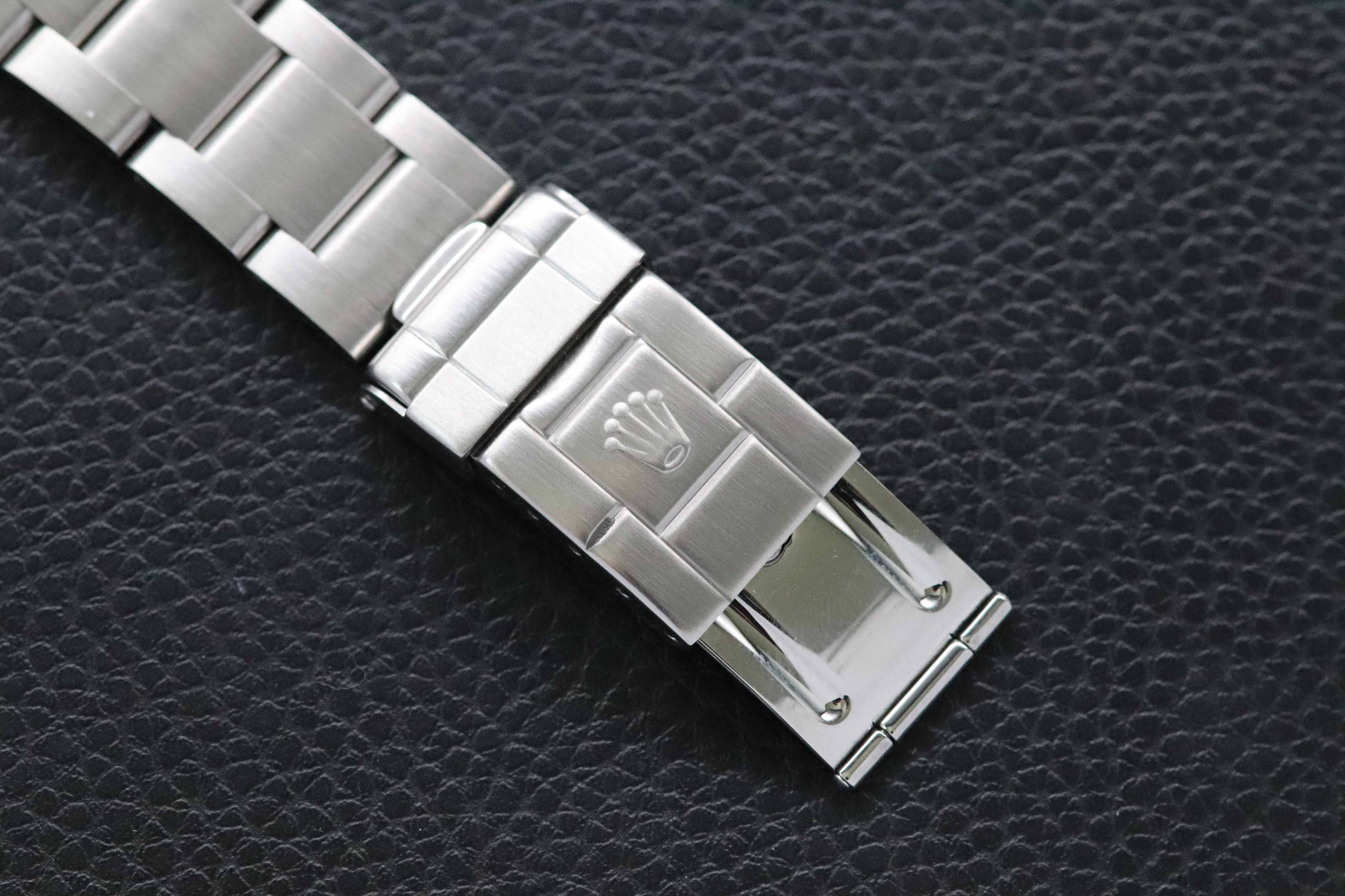 Rolex Explorer 14270, FULLSET del año 2000, caja y PAPERS