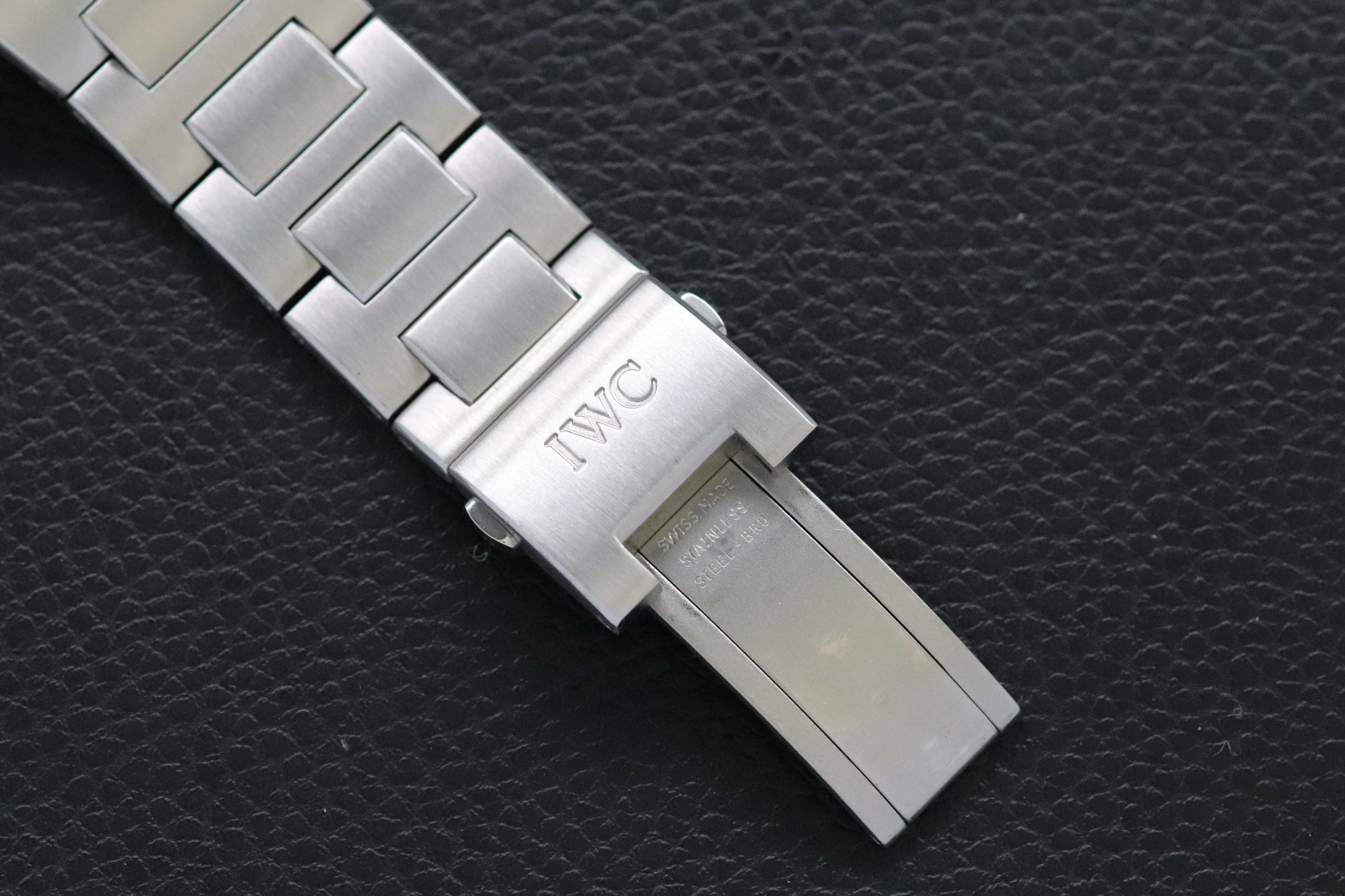 IWC Ingenieur IW323906 Fullset 2021 Box+Papers