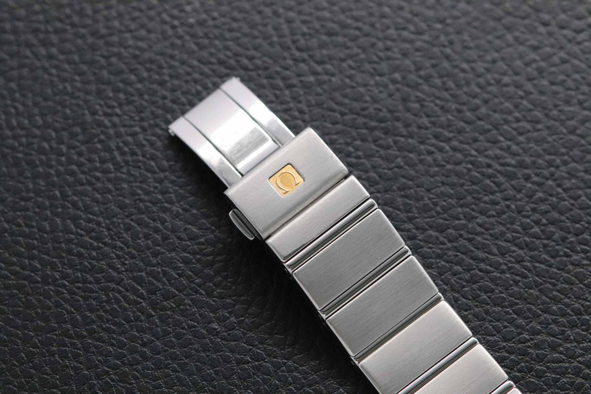 Omega Constellation 123.10.35.20.01.001 Black Dial 2017 Papers