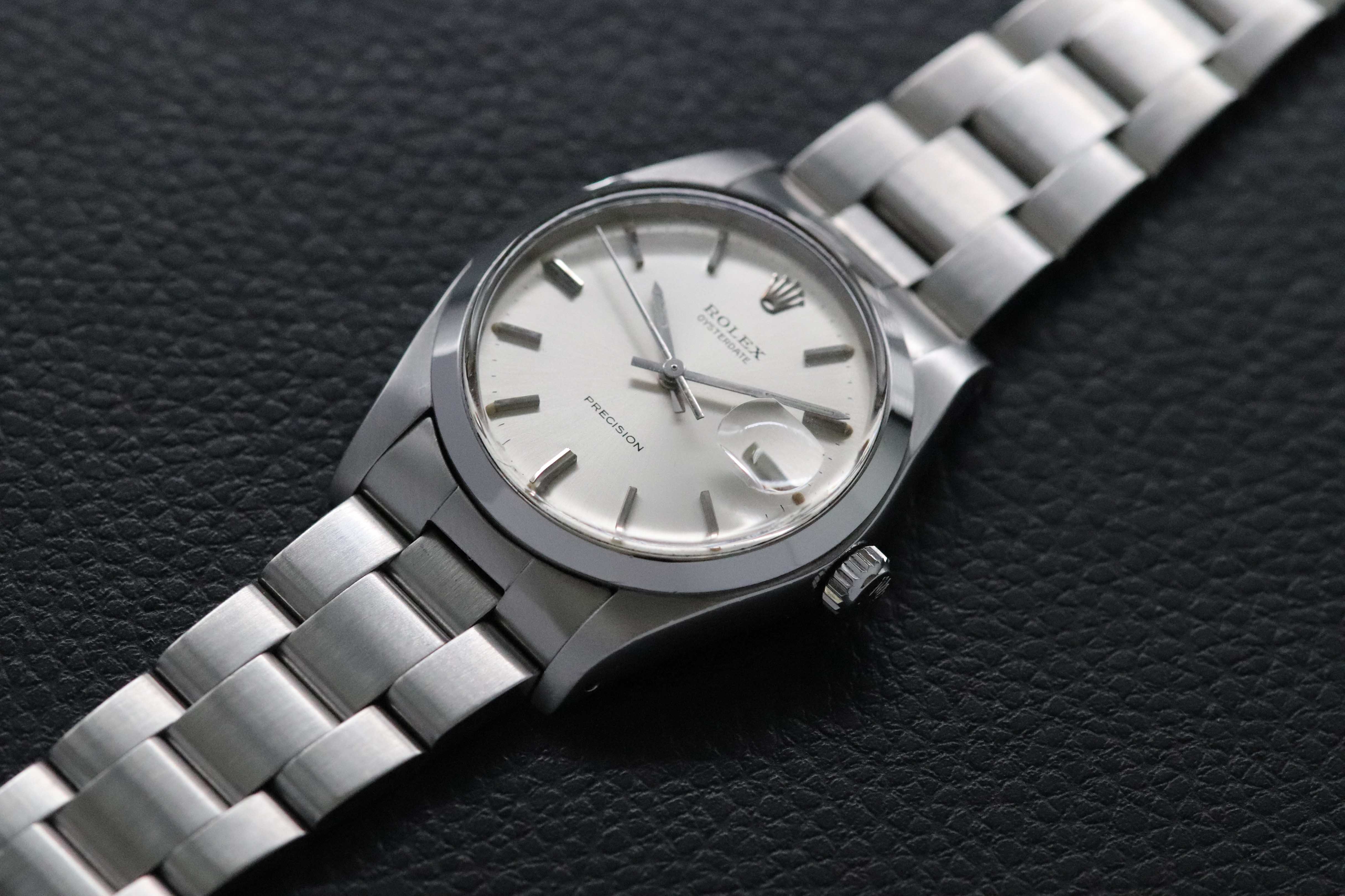 Rolex Oysterdate 6694 con esfera plateada, 1978